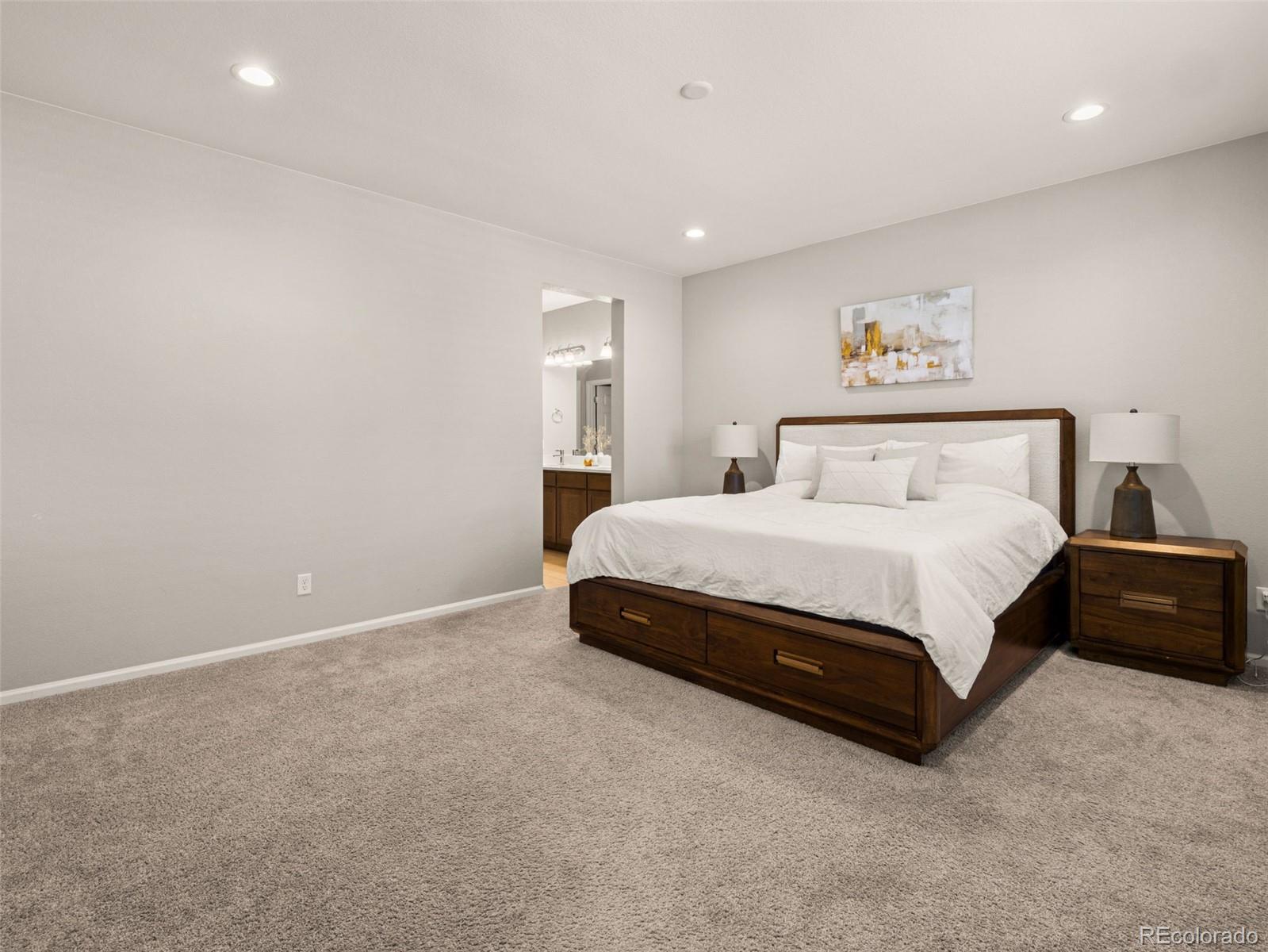 MLS Image #18 for 6513 n ceylon street,denver, Colorado