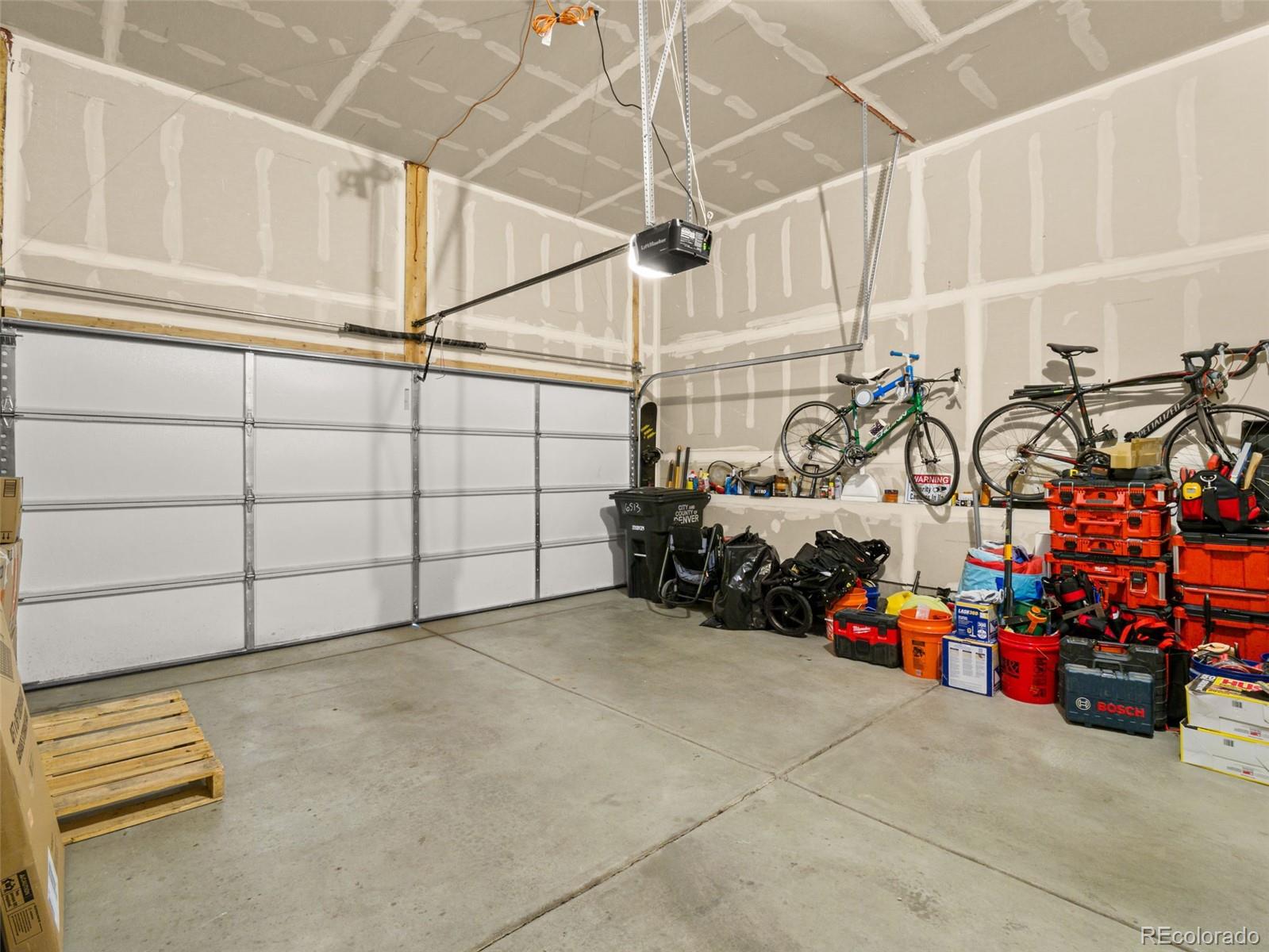 MLS Image #33 for 6513 n ceylon street,denver, Colorado