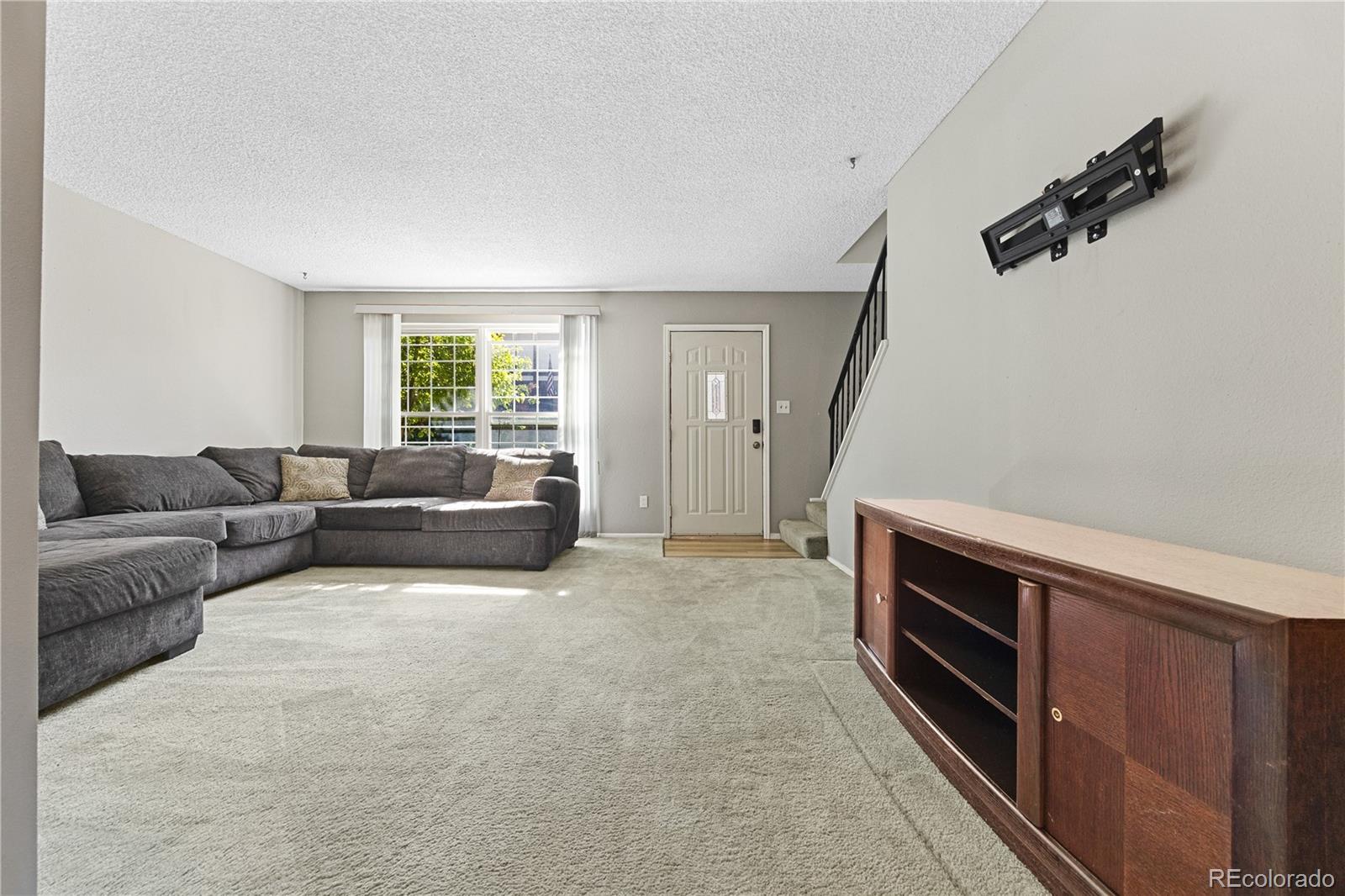 MLS Image #6 for 3855 s monaco street parkway,denver, Colorado