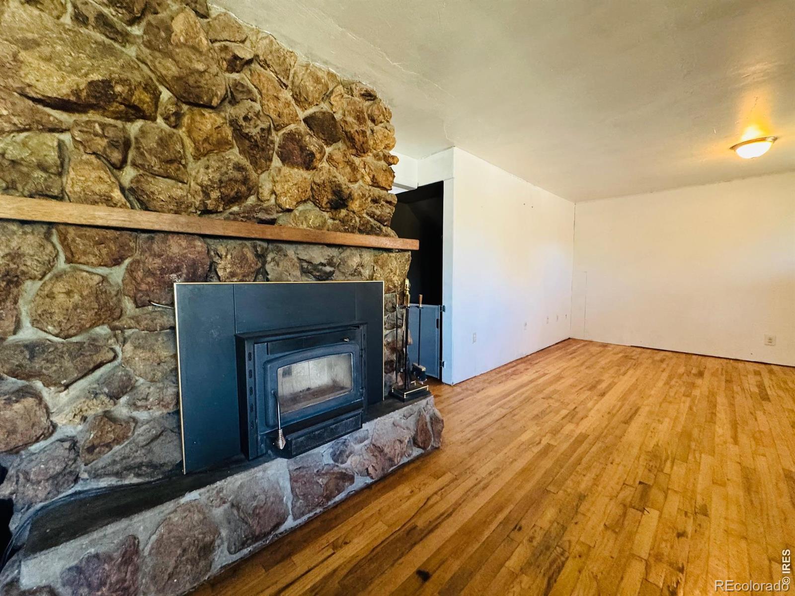 MLS Image #4 for 707  4th street,walden, Colorado