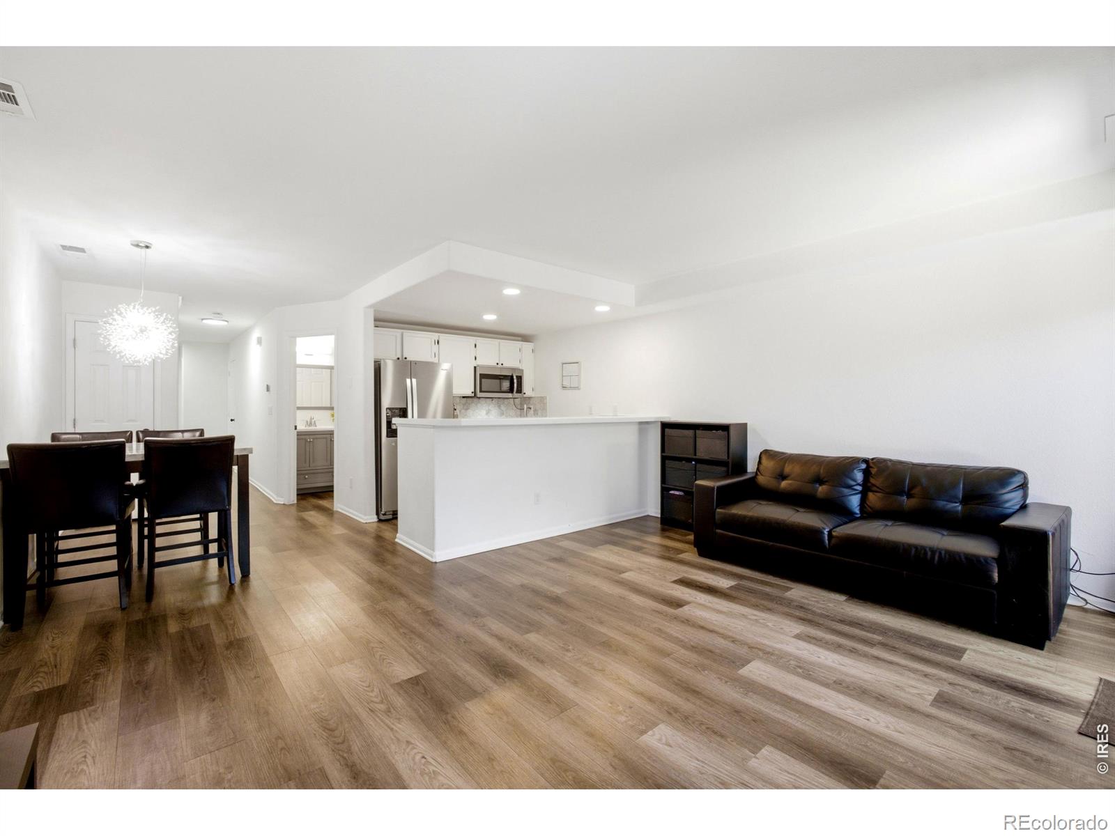 MLS Image #4 for 808  gabriel court,dacono, Colorado
