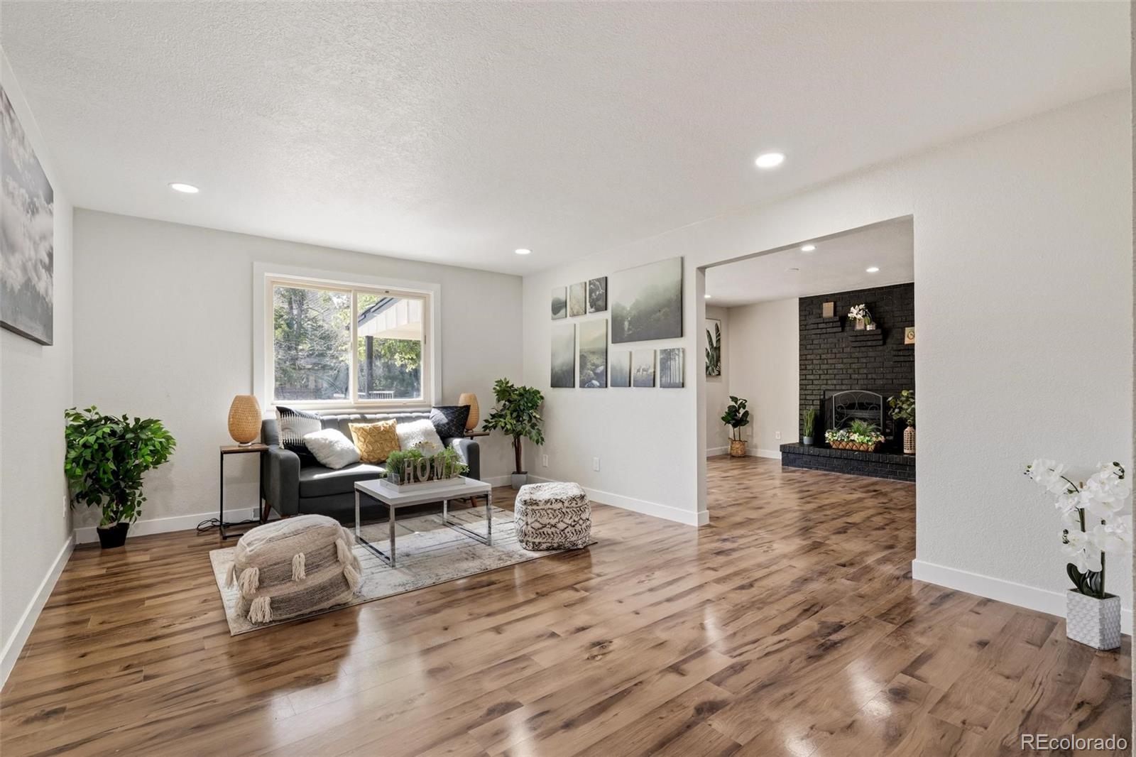 MLS Image #3 for 279 s revere street,aurora, Colorado