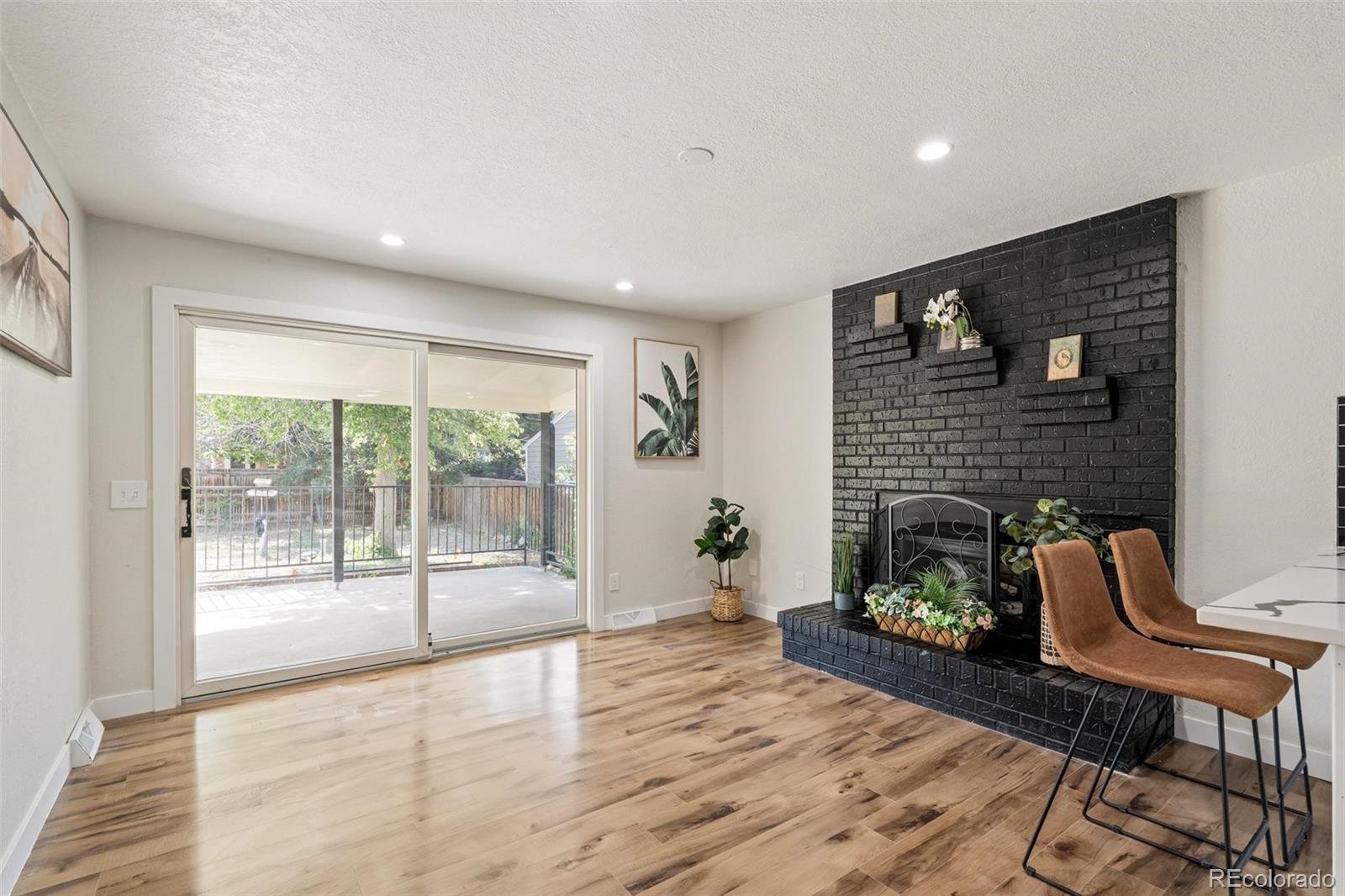 MLS Image #4 for 279 s revere street,aurora, Colorado