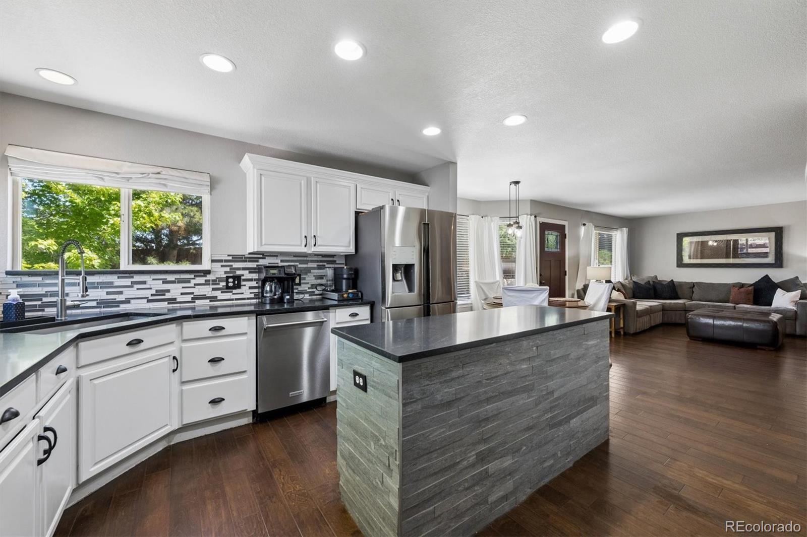 MLS Image #8 for 9962  hawthorne street,highlands ranch, Colorado