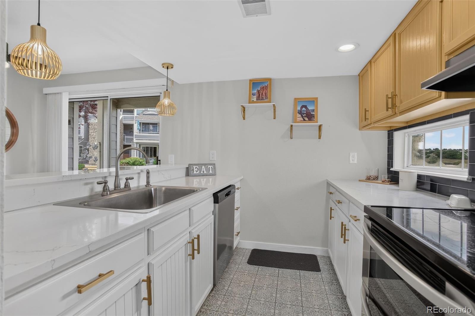 MLS Image #10 for 6860  xavier circle,westminster, Colorado