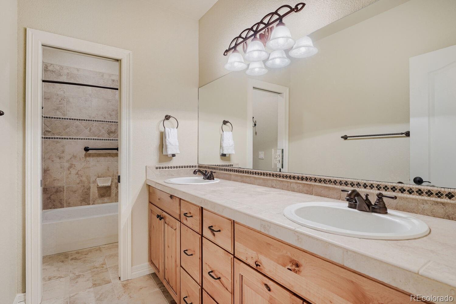MLS Image #25 for 552  wenlock court,castle rock, Colorado