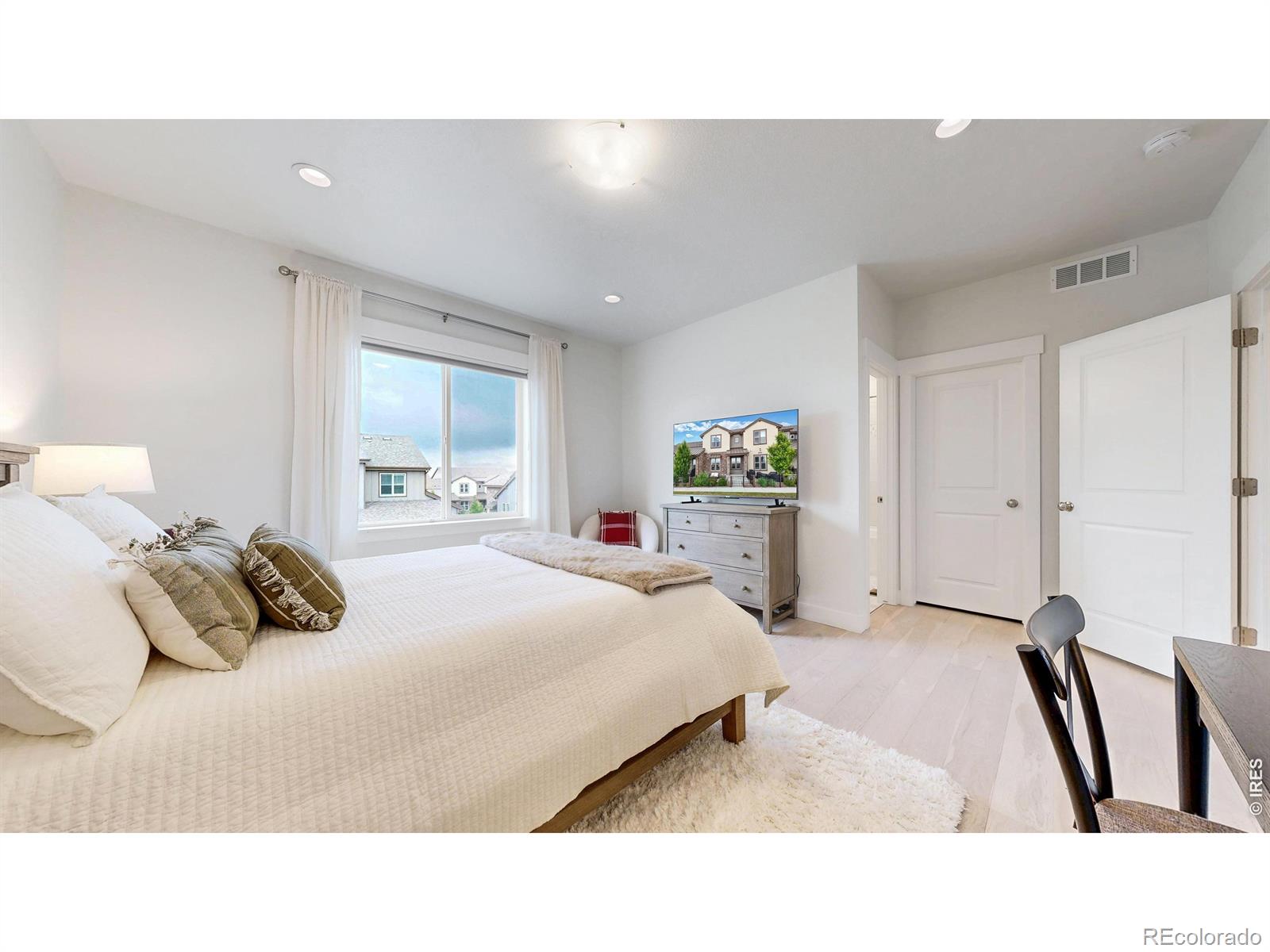 MLS Image #27 for 6236  vernazza way,windsor, Colorado
