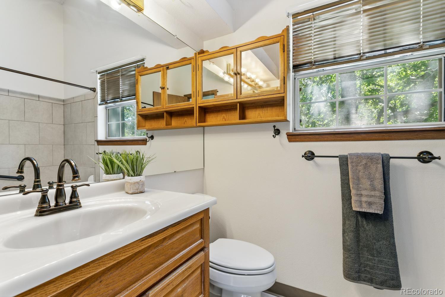 MLS Image #15 for 1924  newland court,lakewood, Colorado