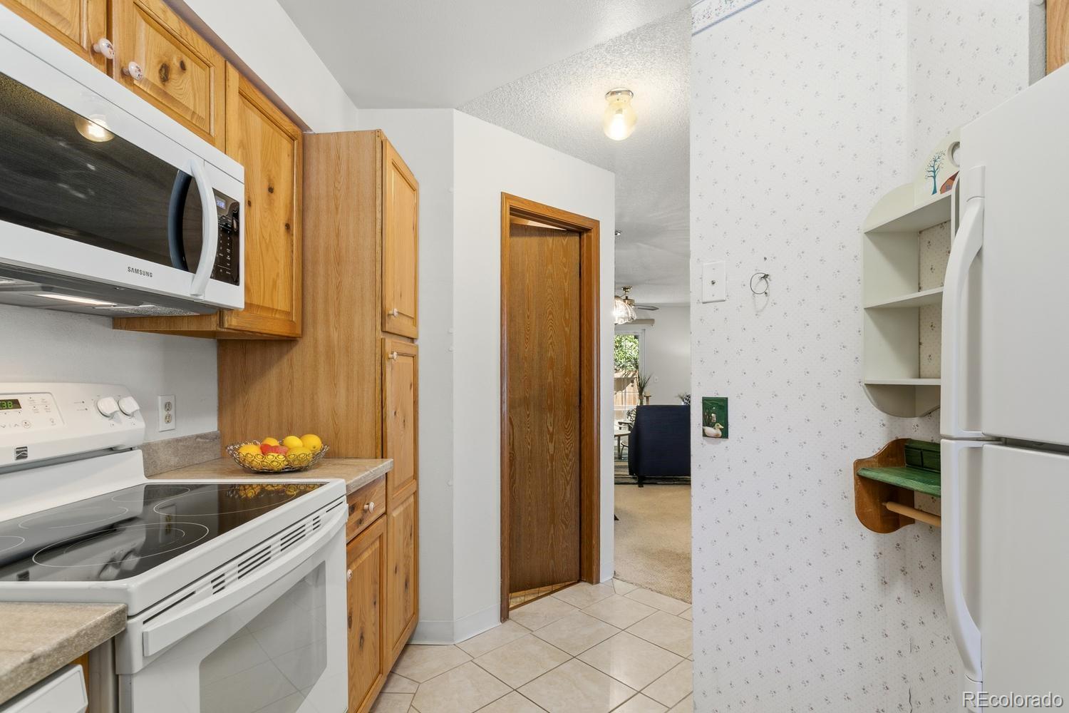MLS Image #5 for 1924  newland court,lakewood, Colorado