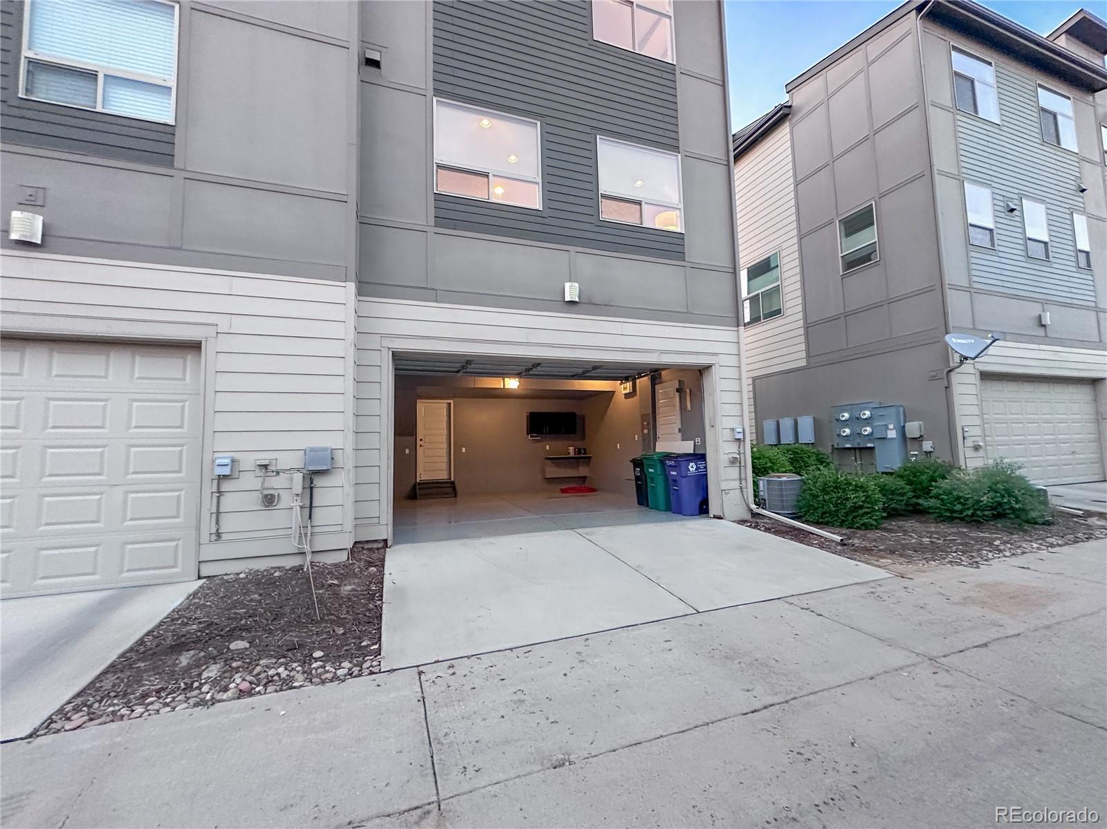 MLS Image #23 for 9026 e 52nd avenue,denver, Colorado