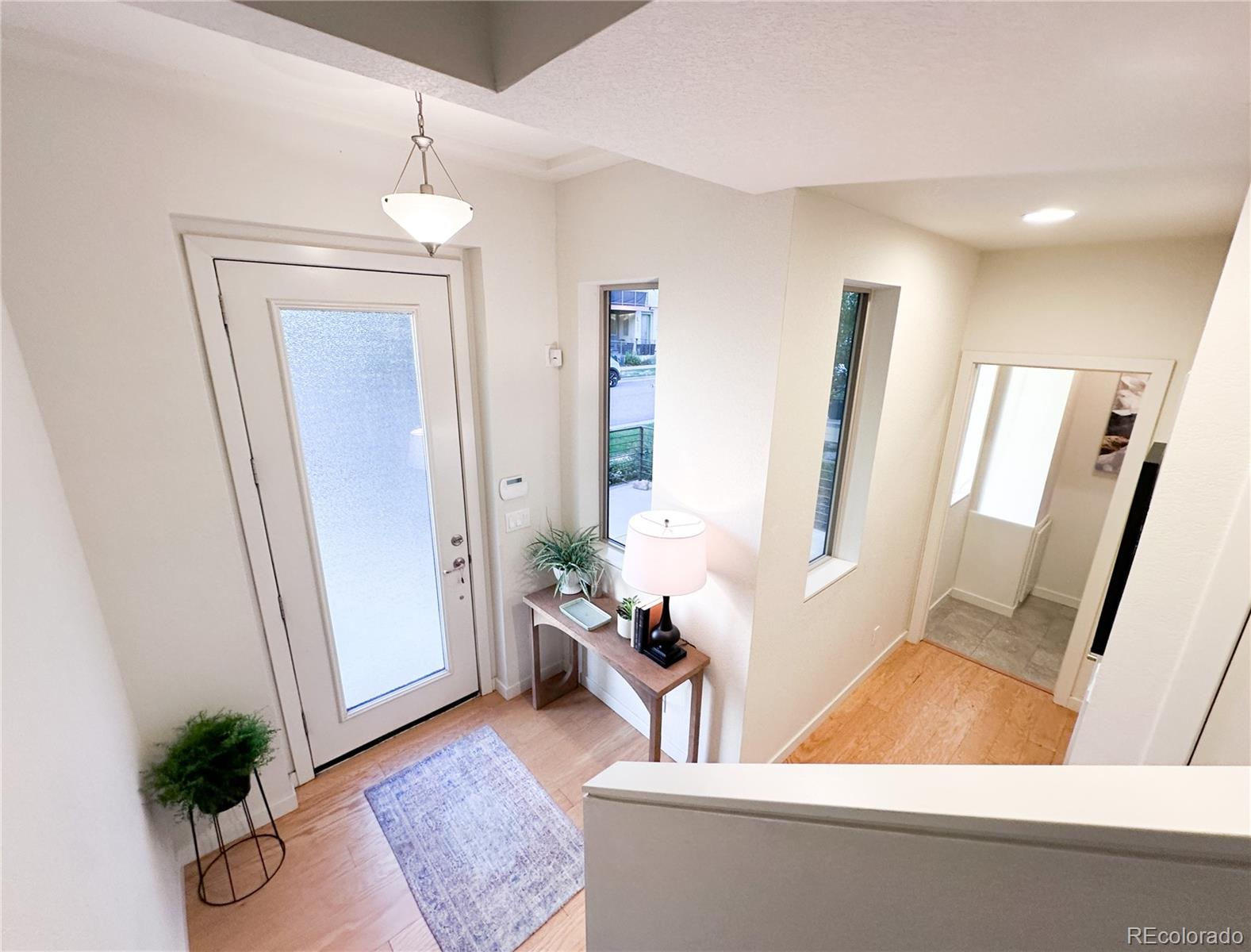 MLS Image #4 for 9026 e 52nd avenue,denver, Colorado