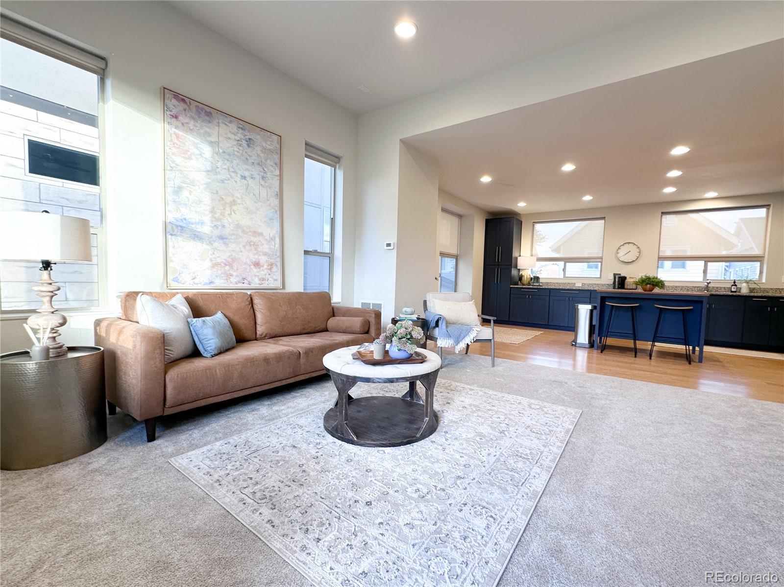 MLS Image #8 for 9026 e 52nd avenue,denver, Colorado