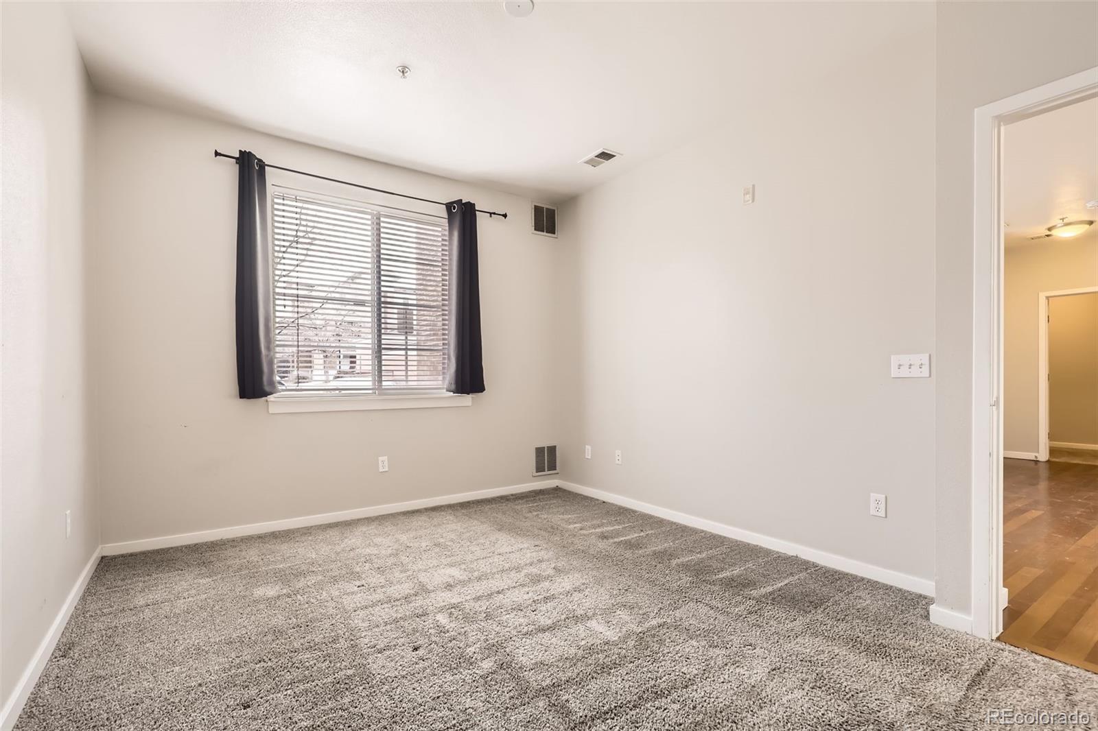 MLS Image #6 for 4100  albion street,denver, Colorado