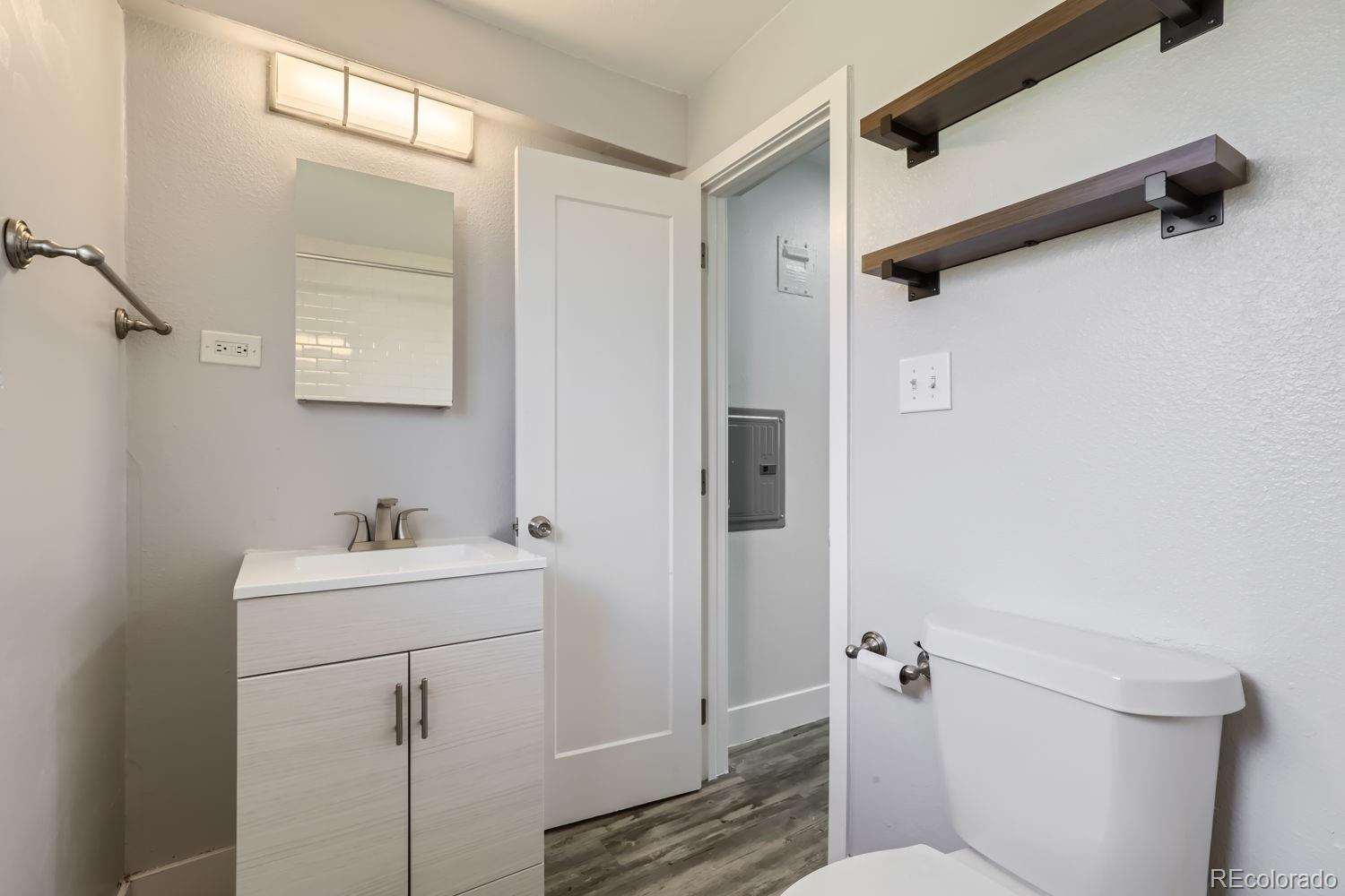 MLS Image #12 for 3233 e 33rd avenue,denver, Colorado