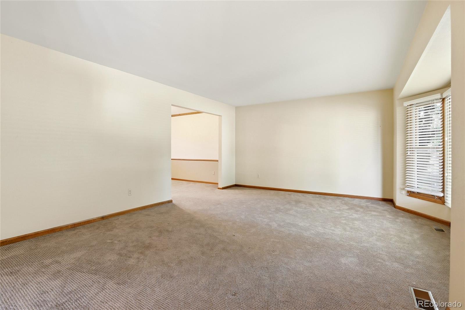 MLS Image #3 for 7614 s emerson circle,littleton, Colorado
