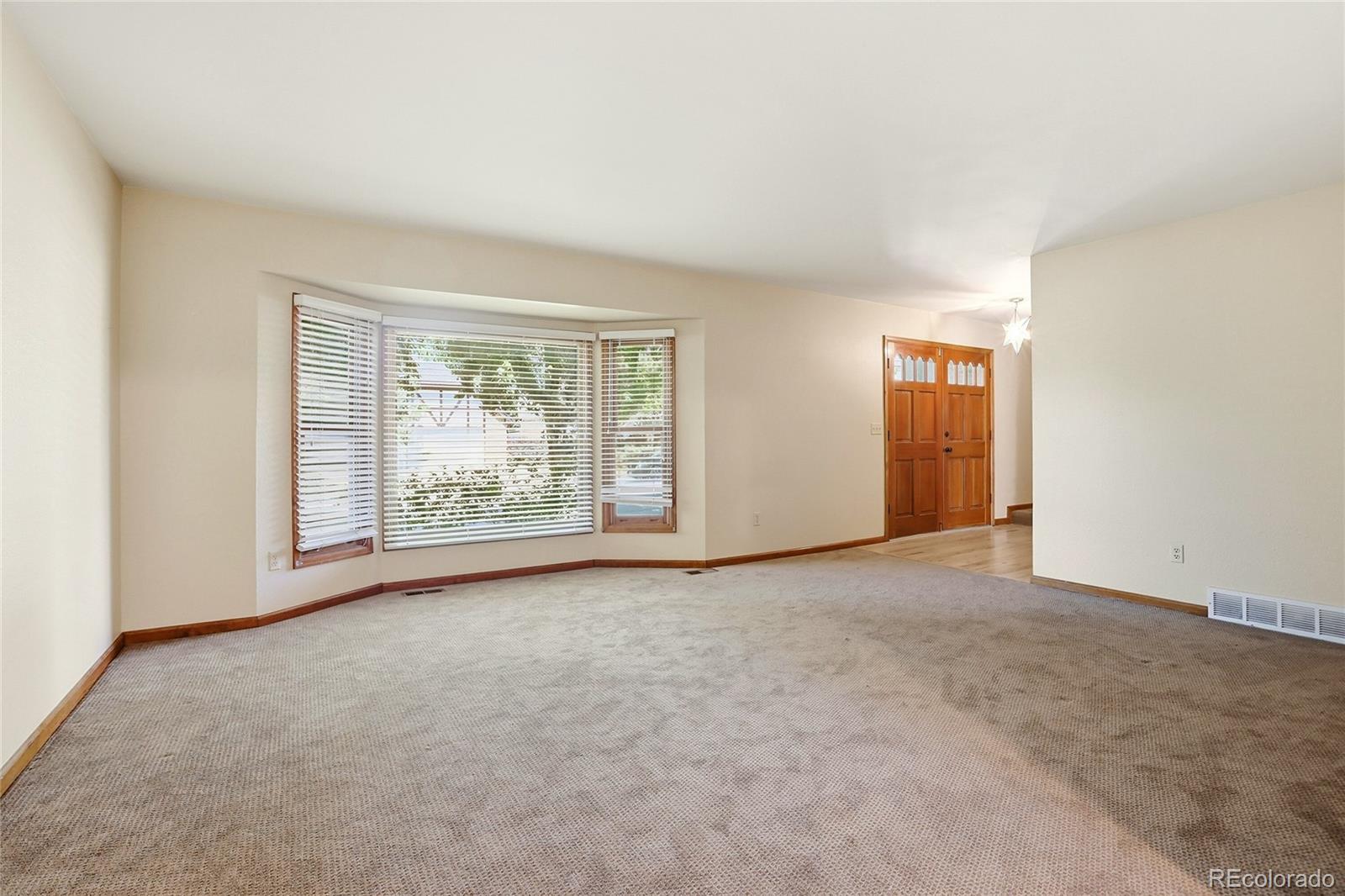 MLS Image #5 for 7614 s emerson circle,littleton, Colorado