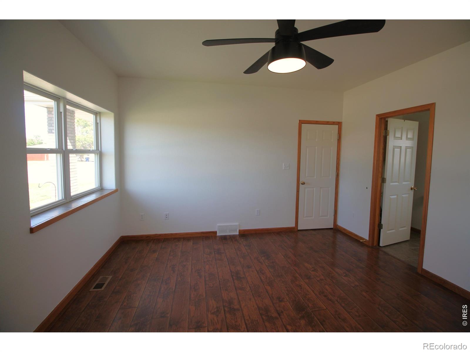 MLS Image #14 for 209 w hall street,fleming, Colorado