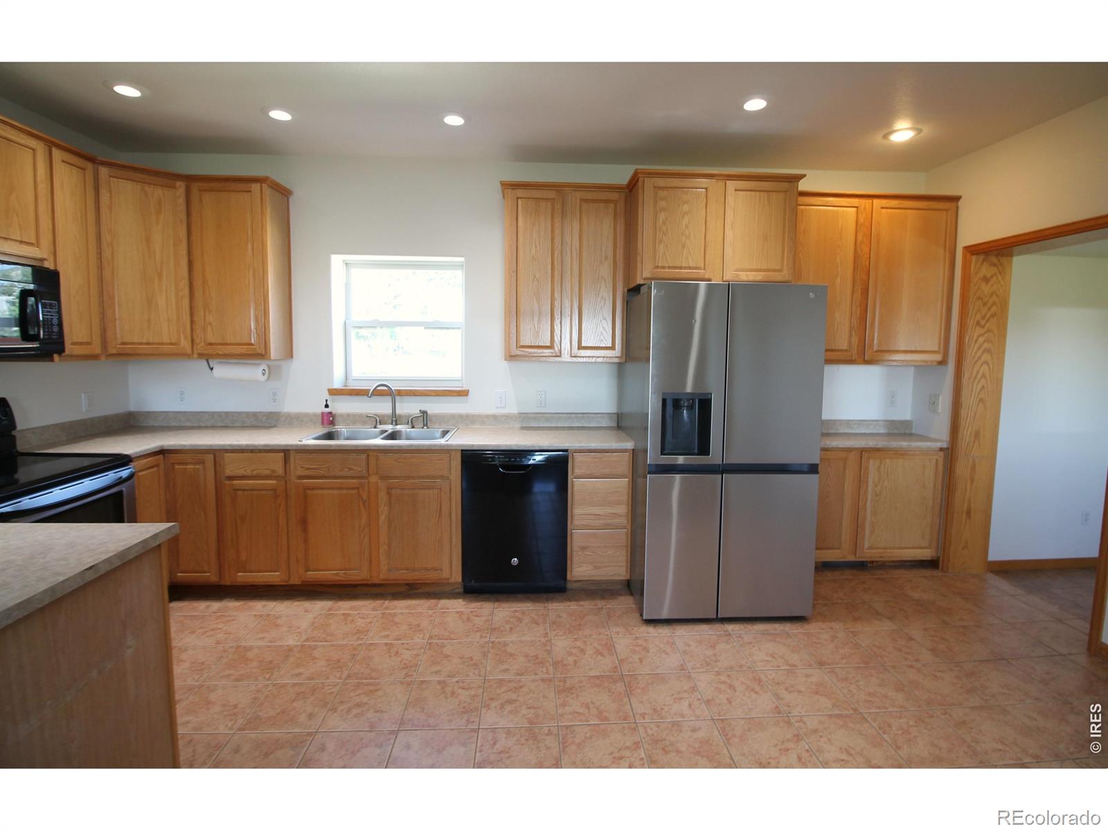 MLS Image #8 for 209 w hall street,fleming, Colorado