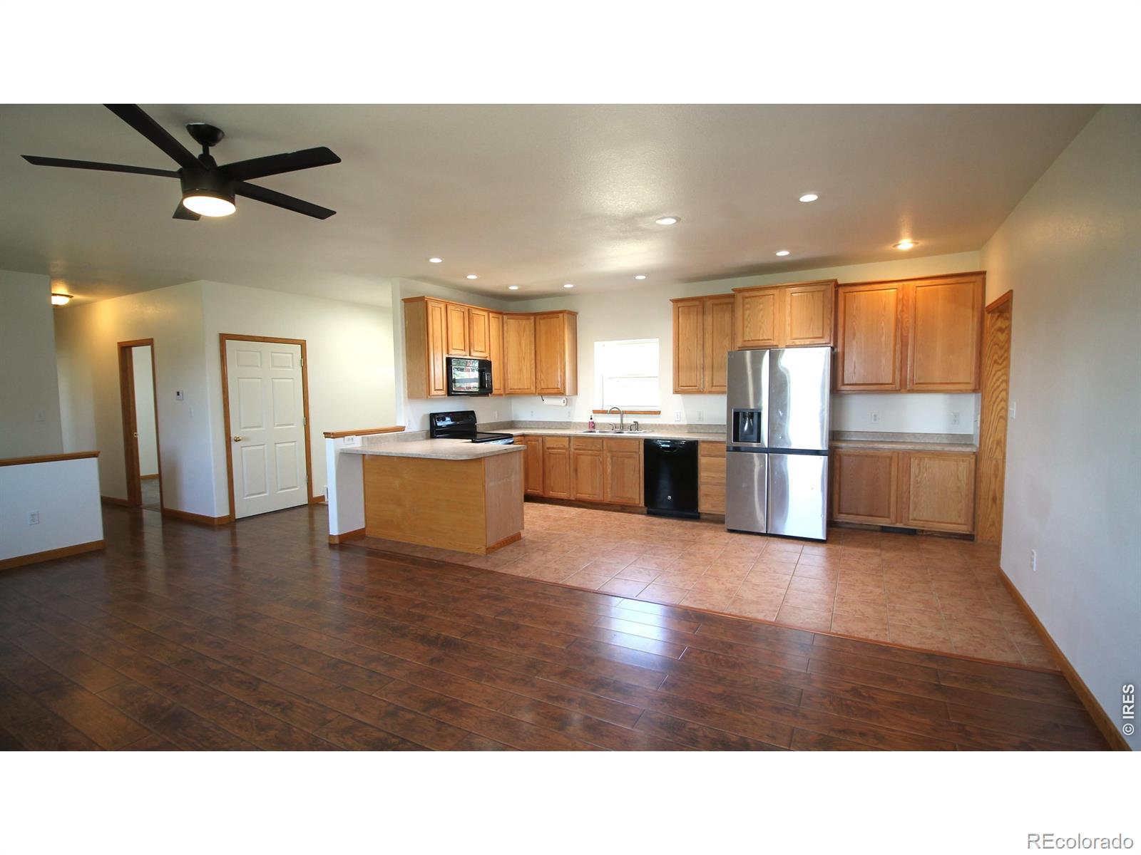 MLS Image #9 for 209 w hall street,fleming, Colorado
