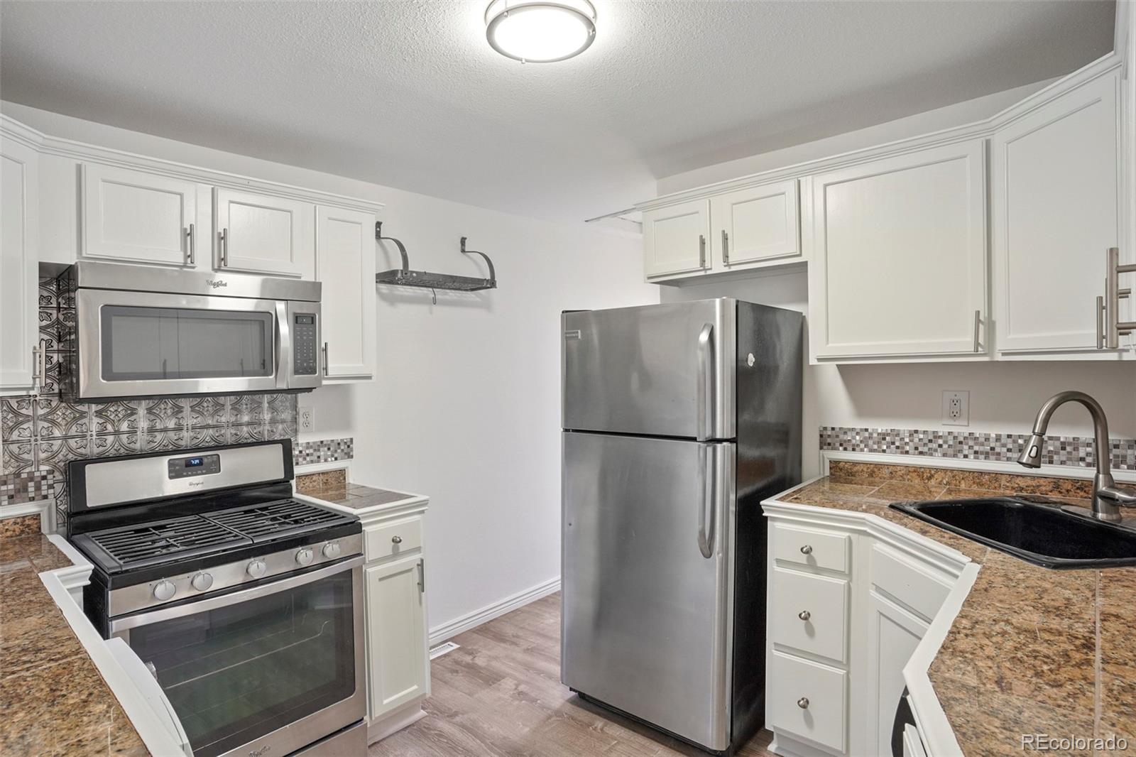 MLS Image #10 for 3089 w 18th avenue,denver, Colorado