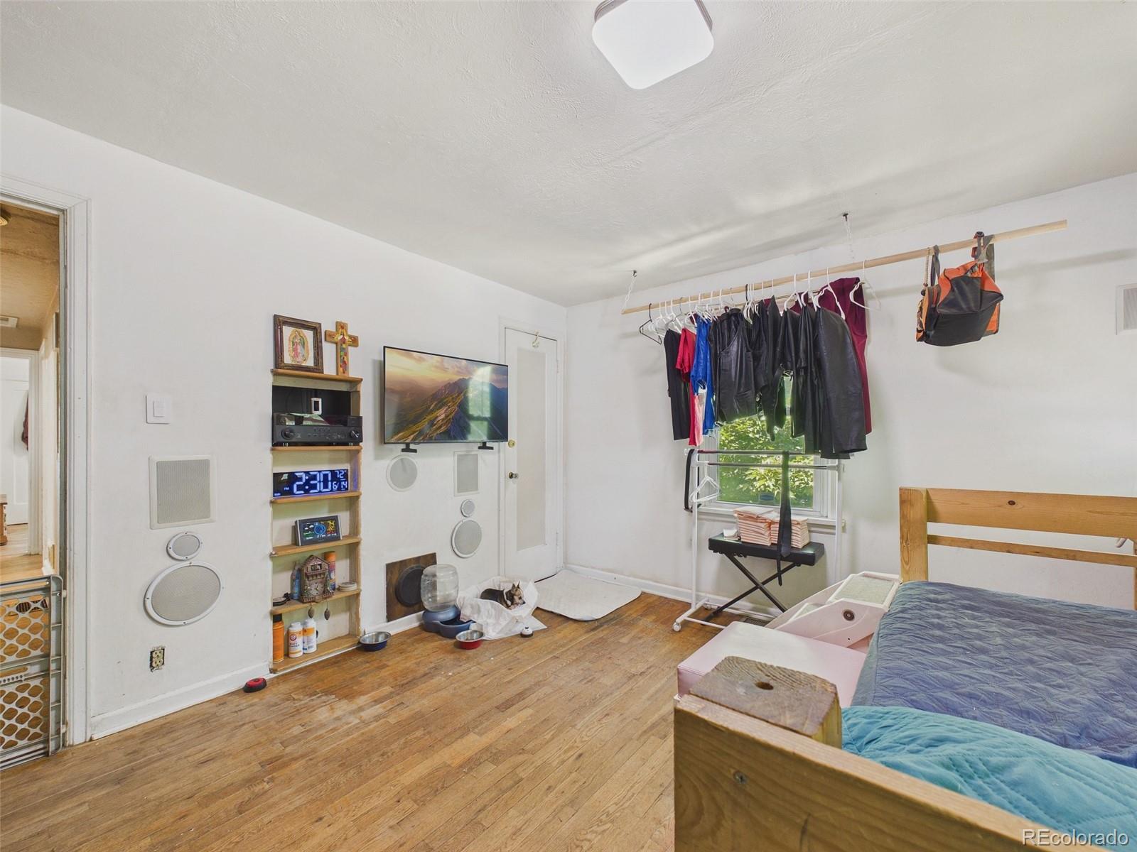 MLS Image #11 for 476  tennyson street,denver, Colorado