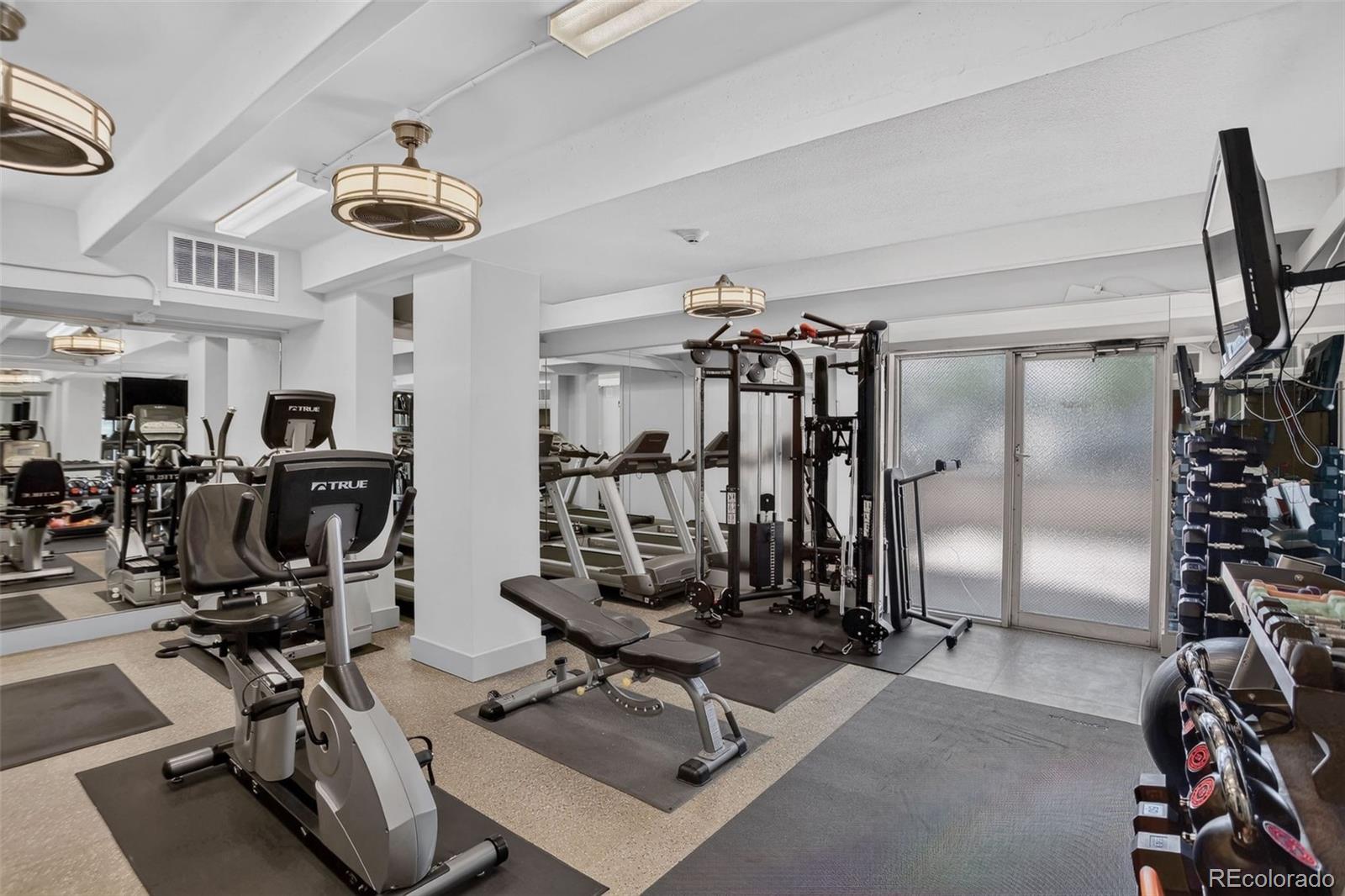 MLS Image #42 for 130 n pearl street,denver, Colorado