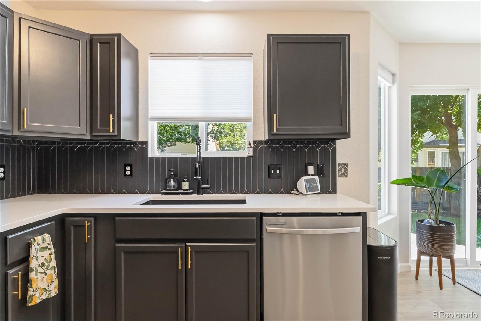 MLS Image #7 for 3114  michelle court,loveland, Colorado