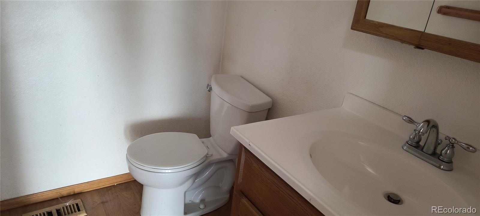 MLS Image #4 for 1176 s marshall street,lakewood, Colorado