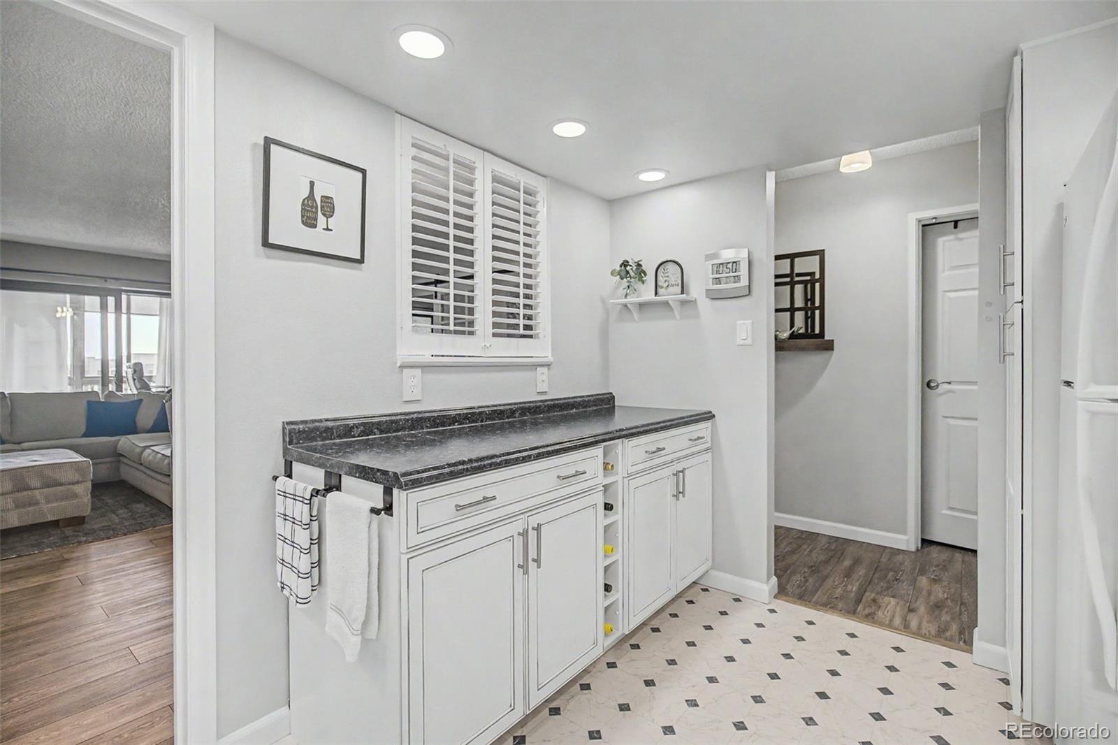 MLS Image #14 for 14102 e linvale ,aurora, Colorado