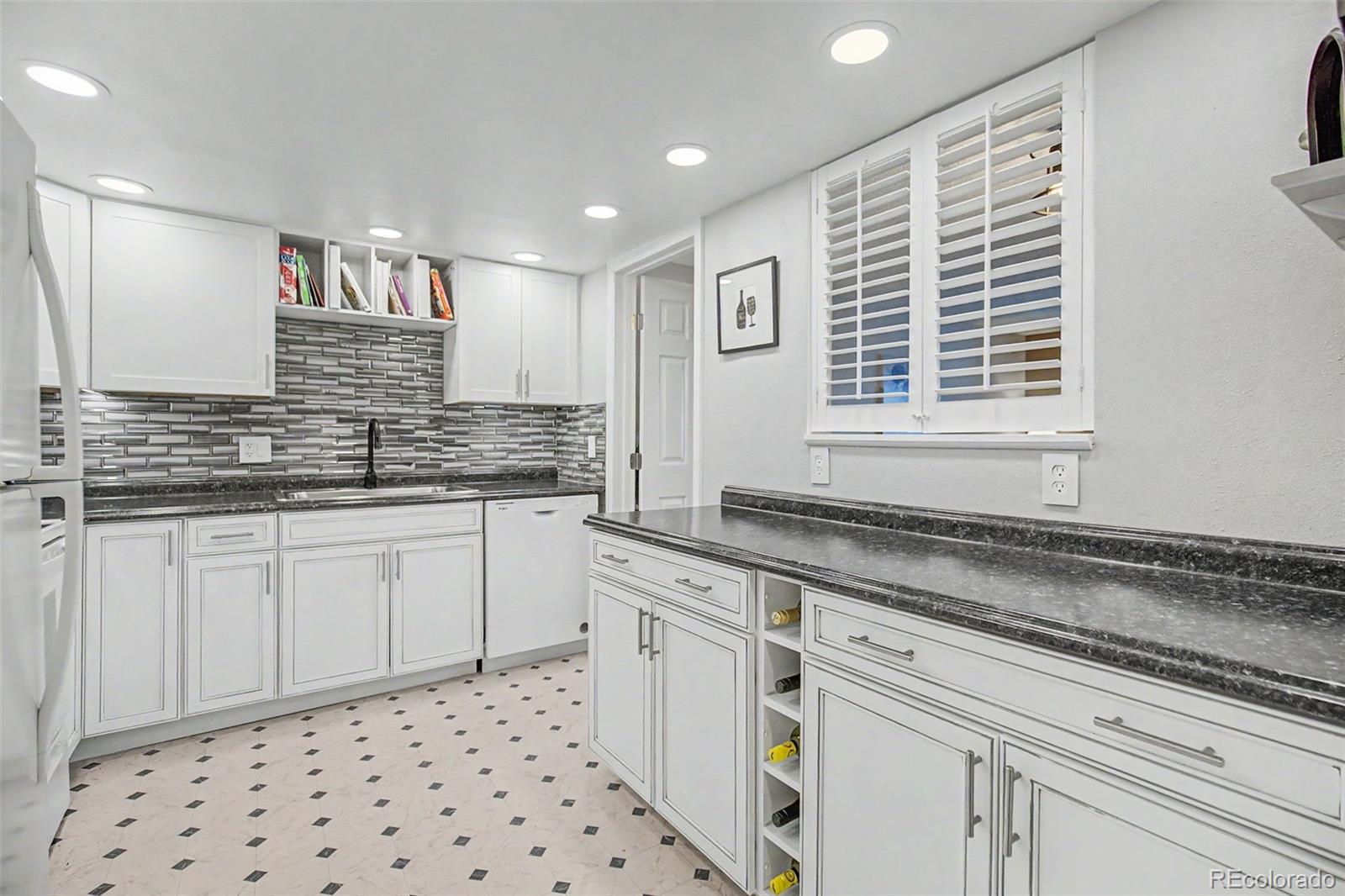 MLS Image #15 for 14102 e linvale ,aurora, Colorado