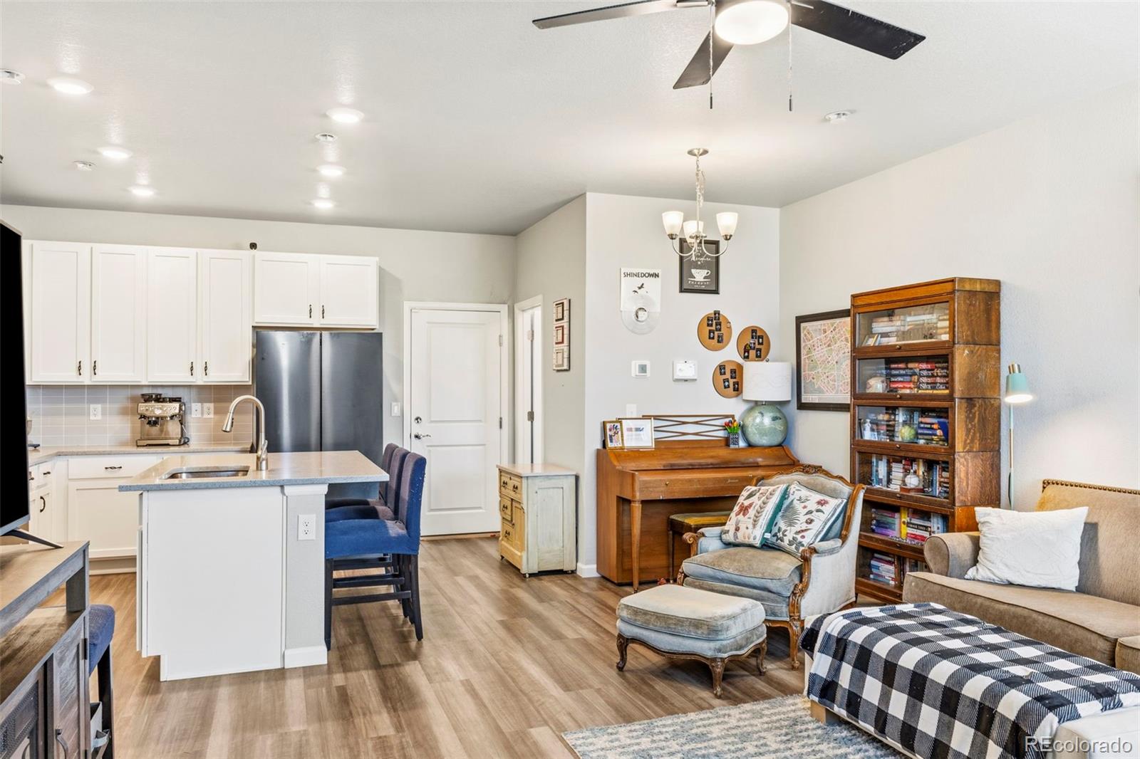 MLS Image #3 for 18136  caffey drive,parker, Colorado