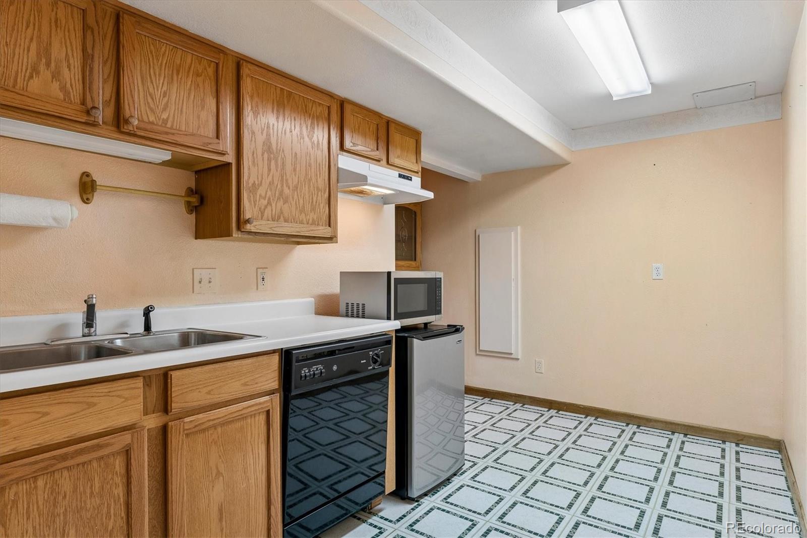 MLS Image #27 for 45412  sun country drive,elizabeth, Colorado
