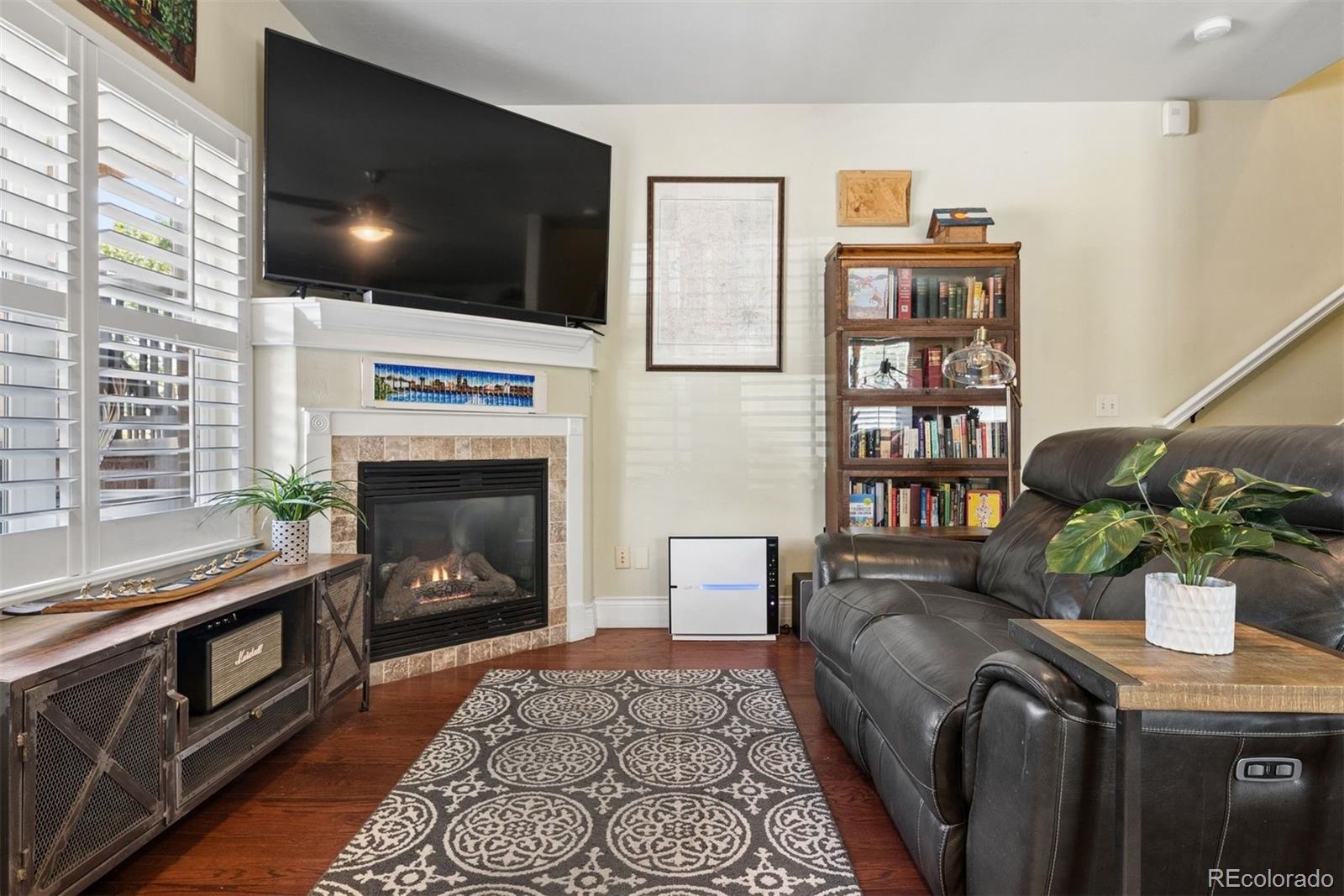 MLS Image #11 for 700  albion street,denver, Colorado