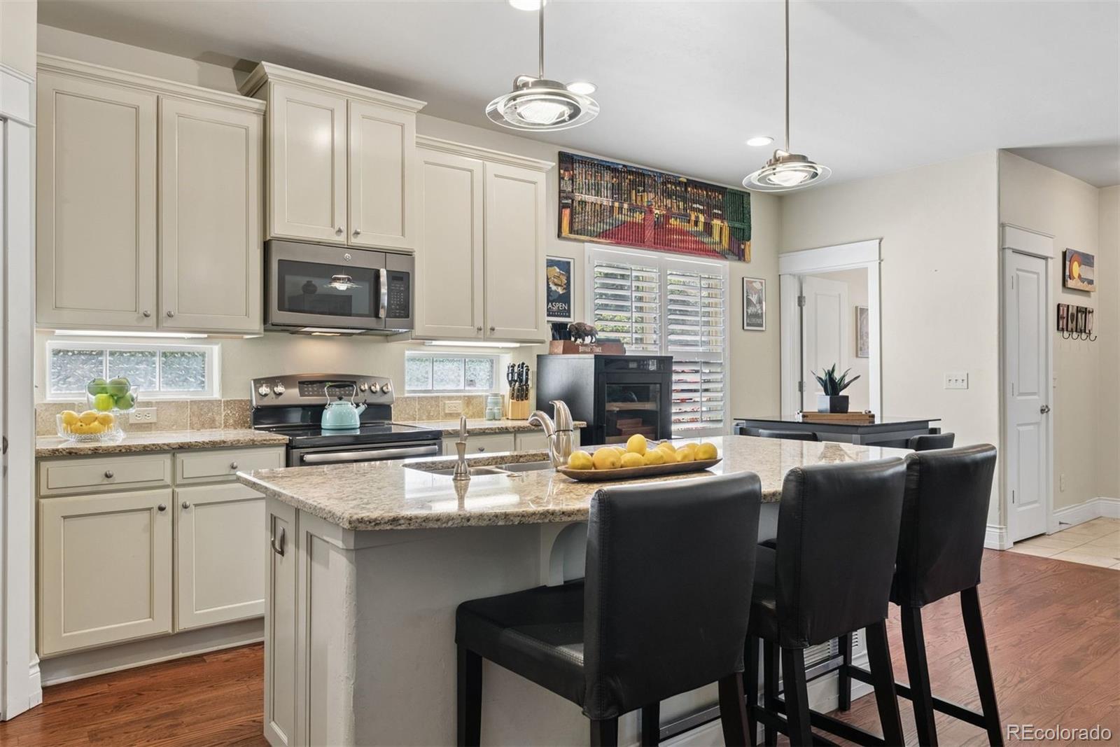 MLS Image #6 for 700  albion street,denver, Colorado
