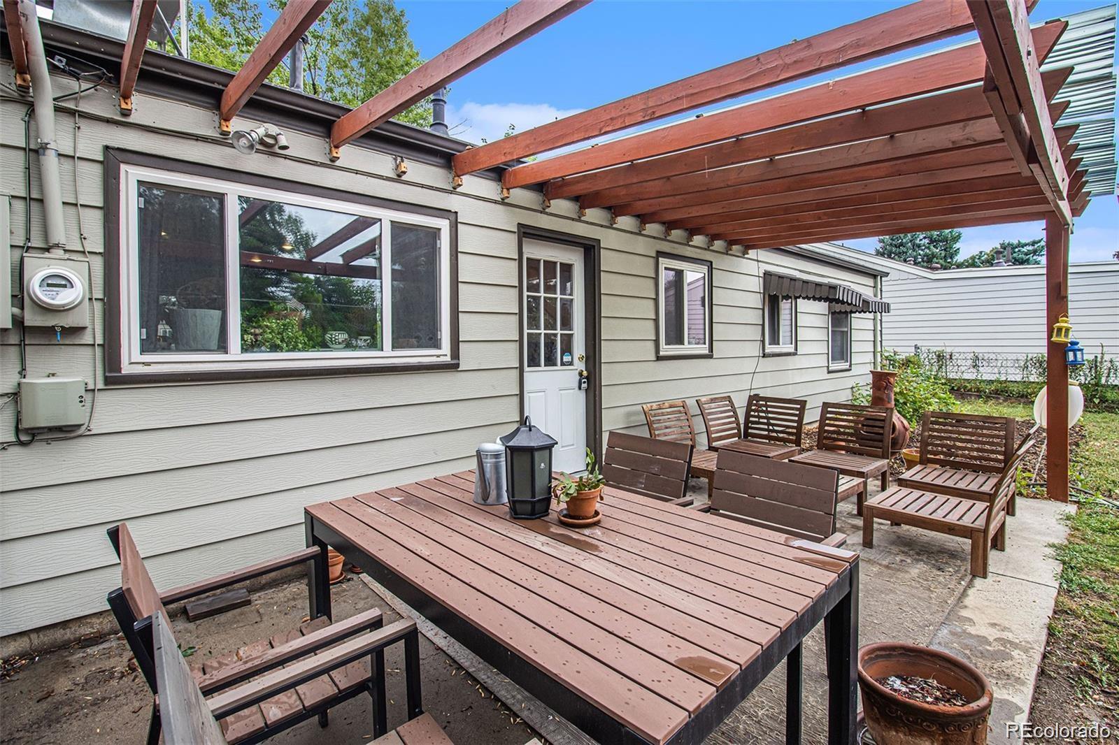 MLS Image #18 for 2895 s cherry way,denver, Colorado