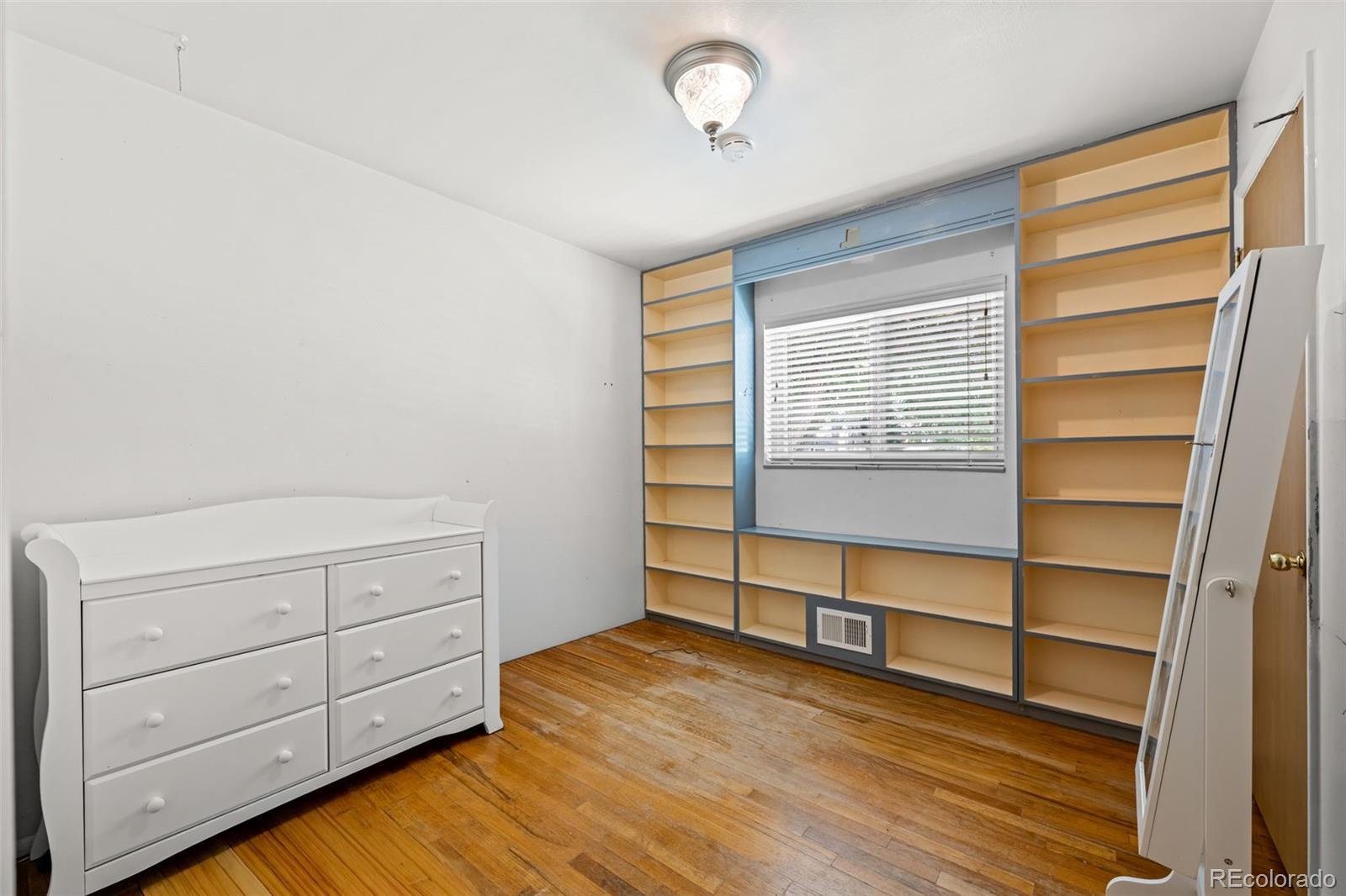 MLS Image #19 for 6421  iris court,arvada, Colorado