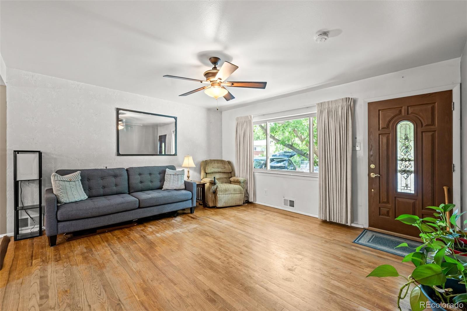 MLS Image #6 for 6421  iris court,arvada, Colorado