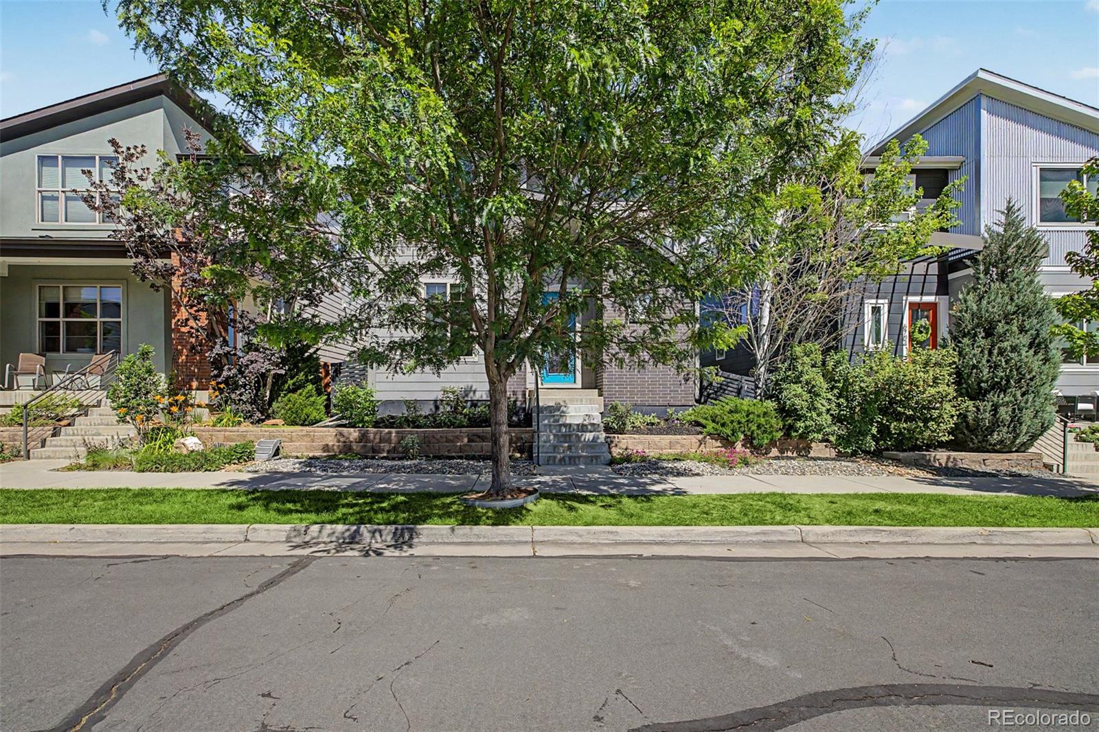 MLS Image #2 for 6710  larsh drive,denver, Colorado
