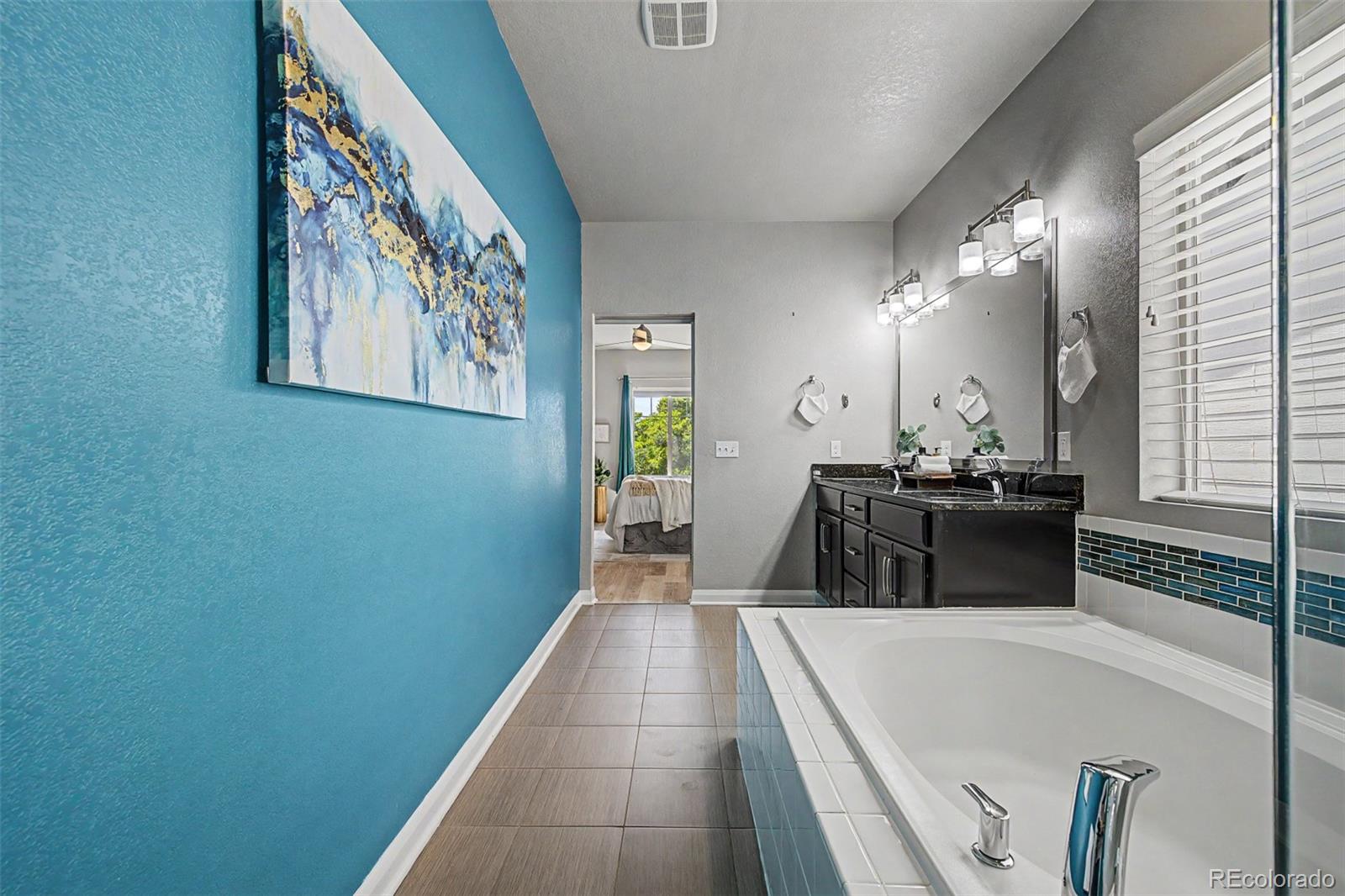 MLS Image #20 for 6710  larsh drive,denver, Colorado
