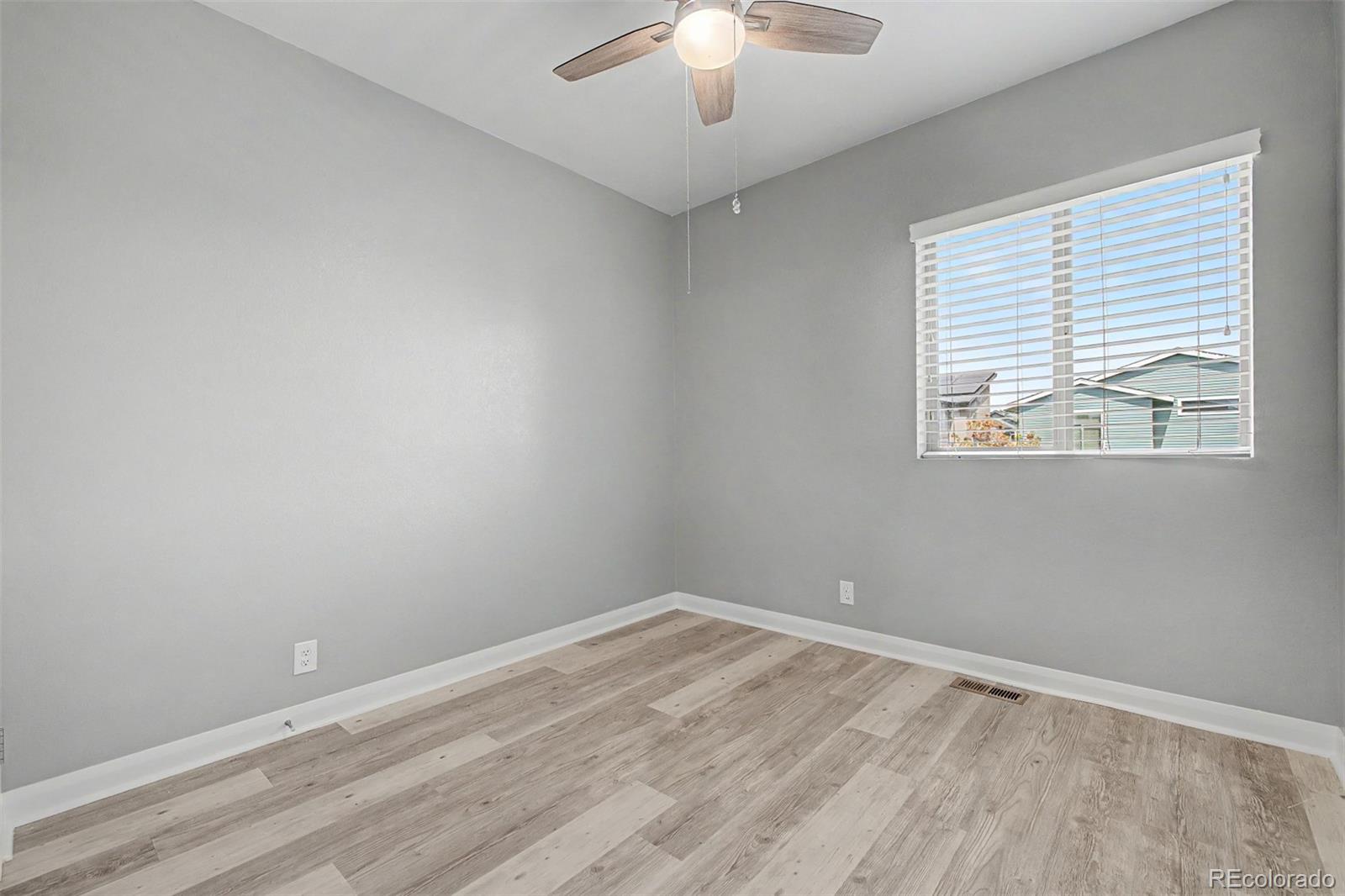 MLS Image #25 for 6710  larsh drive,denver, Colorado