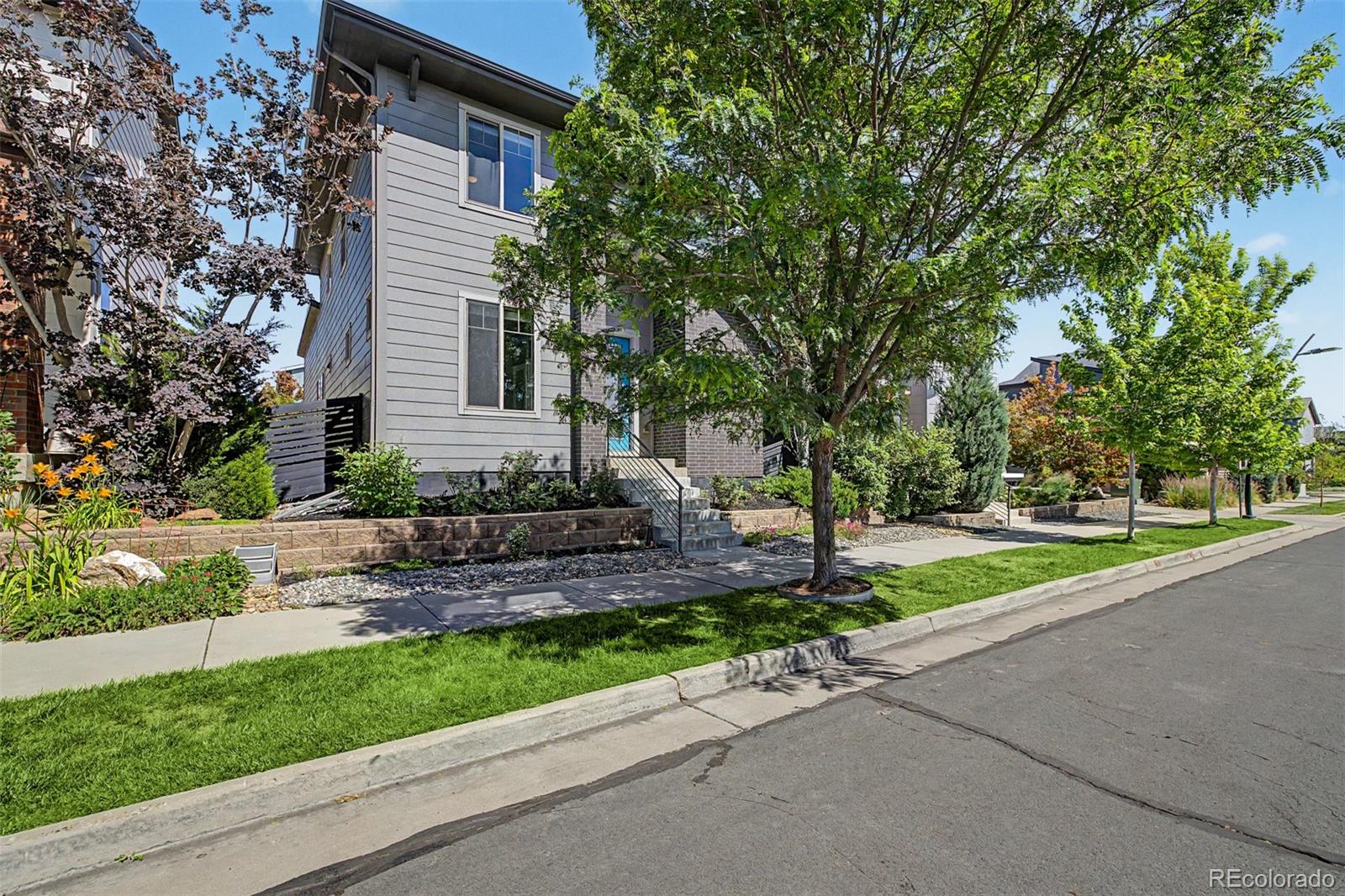 MLS Image #3 for 6710  larsh drive,denver, Colorado