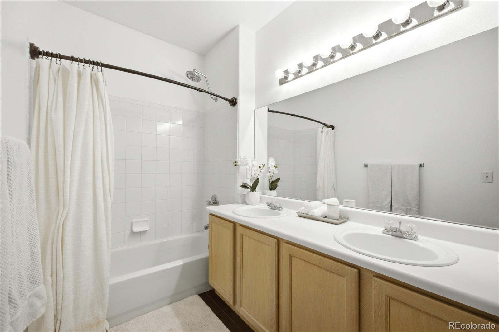 MLS Image #11 for 8500 e jefferson avenue 2f,denver, Colorado
