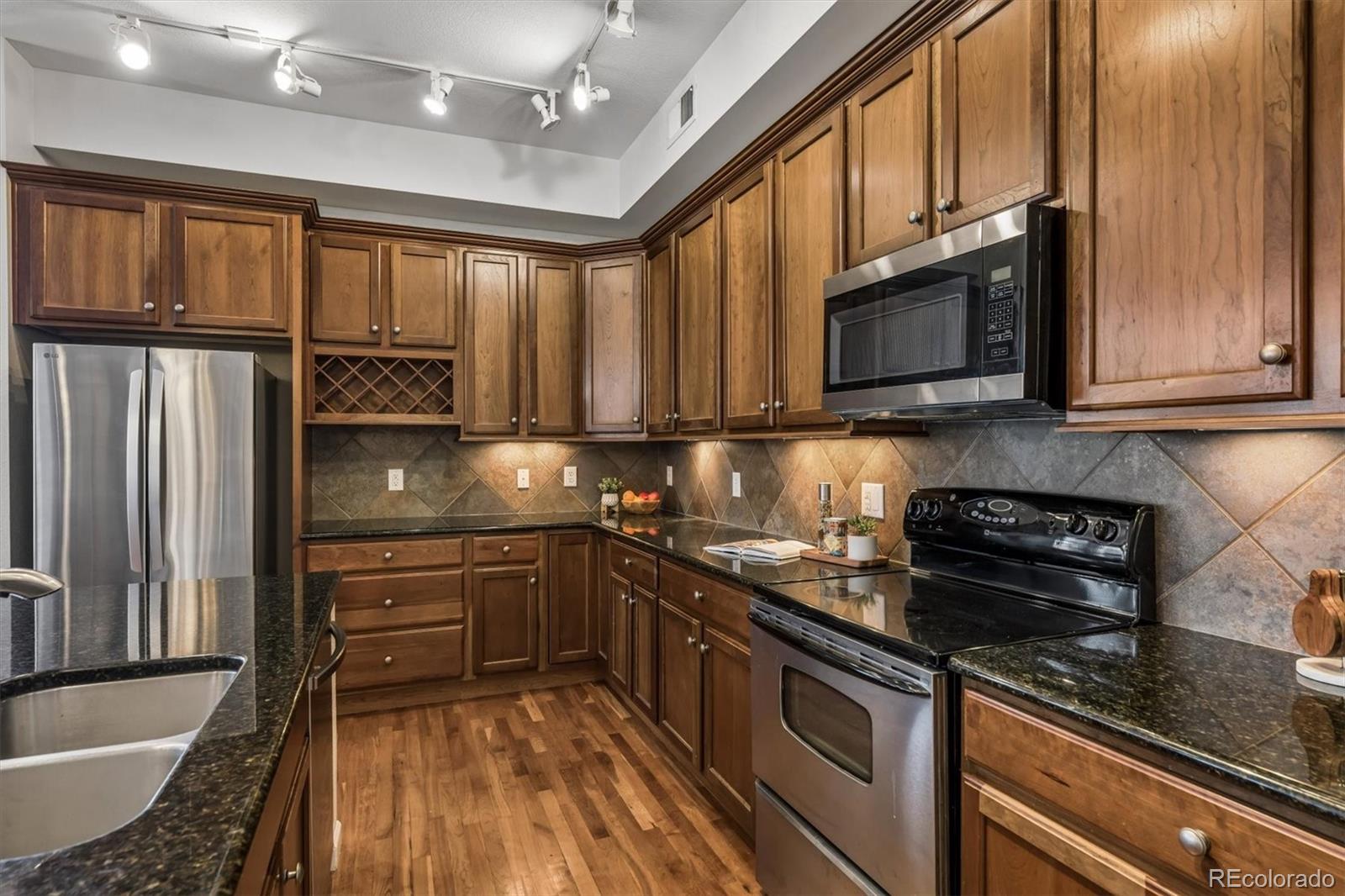 MLS Image #17 for 7820  inverness boulevard 301,englewood, Colorado
