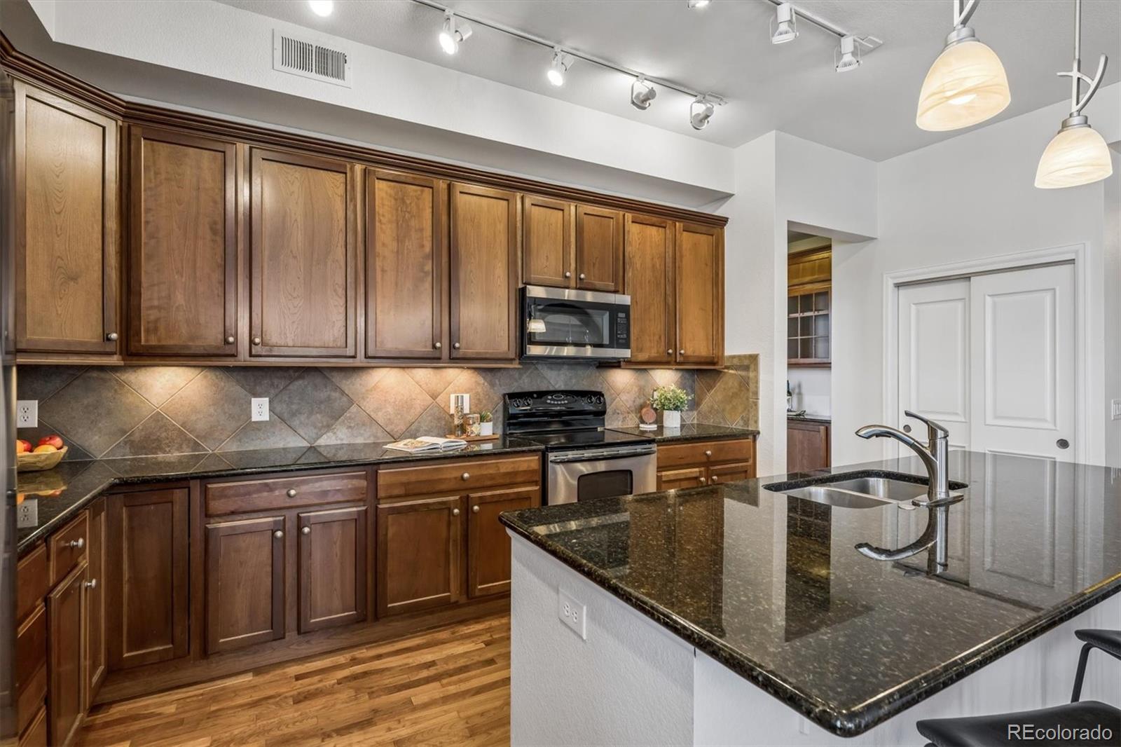 MLS Image #19 for 7820  inverness boulevard 301,englewood, Colorado