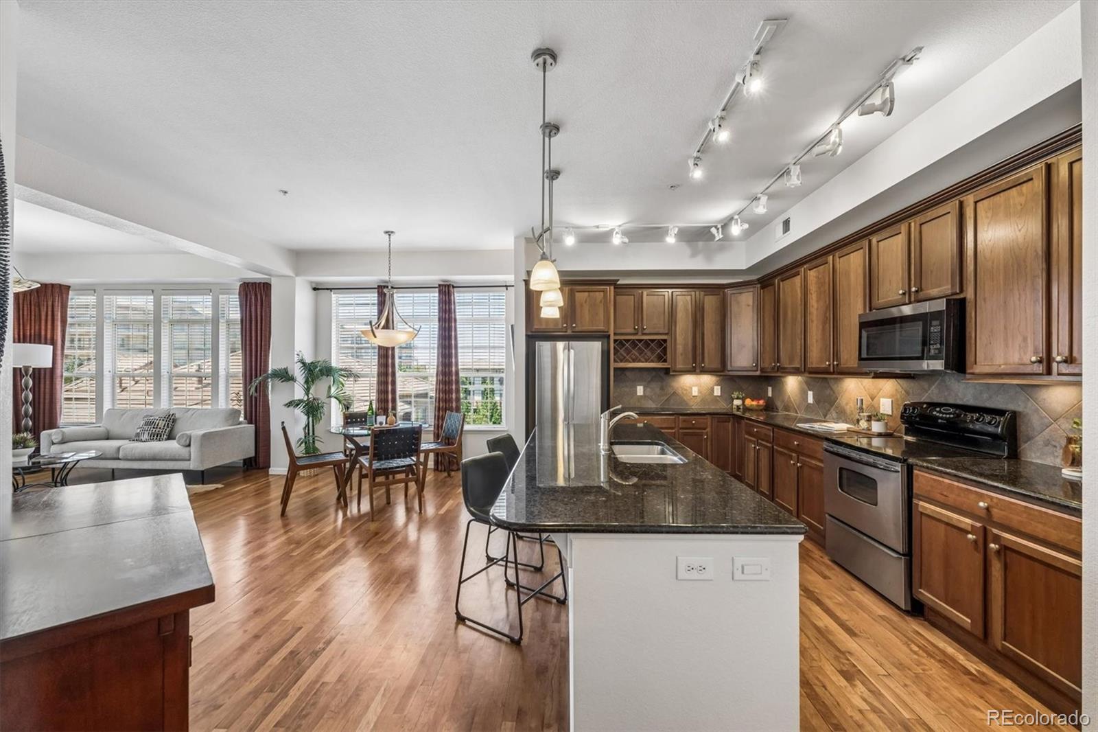 MLS Image #3 for 7820  inverness boulevard 301,englewood, Colorado