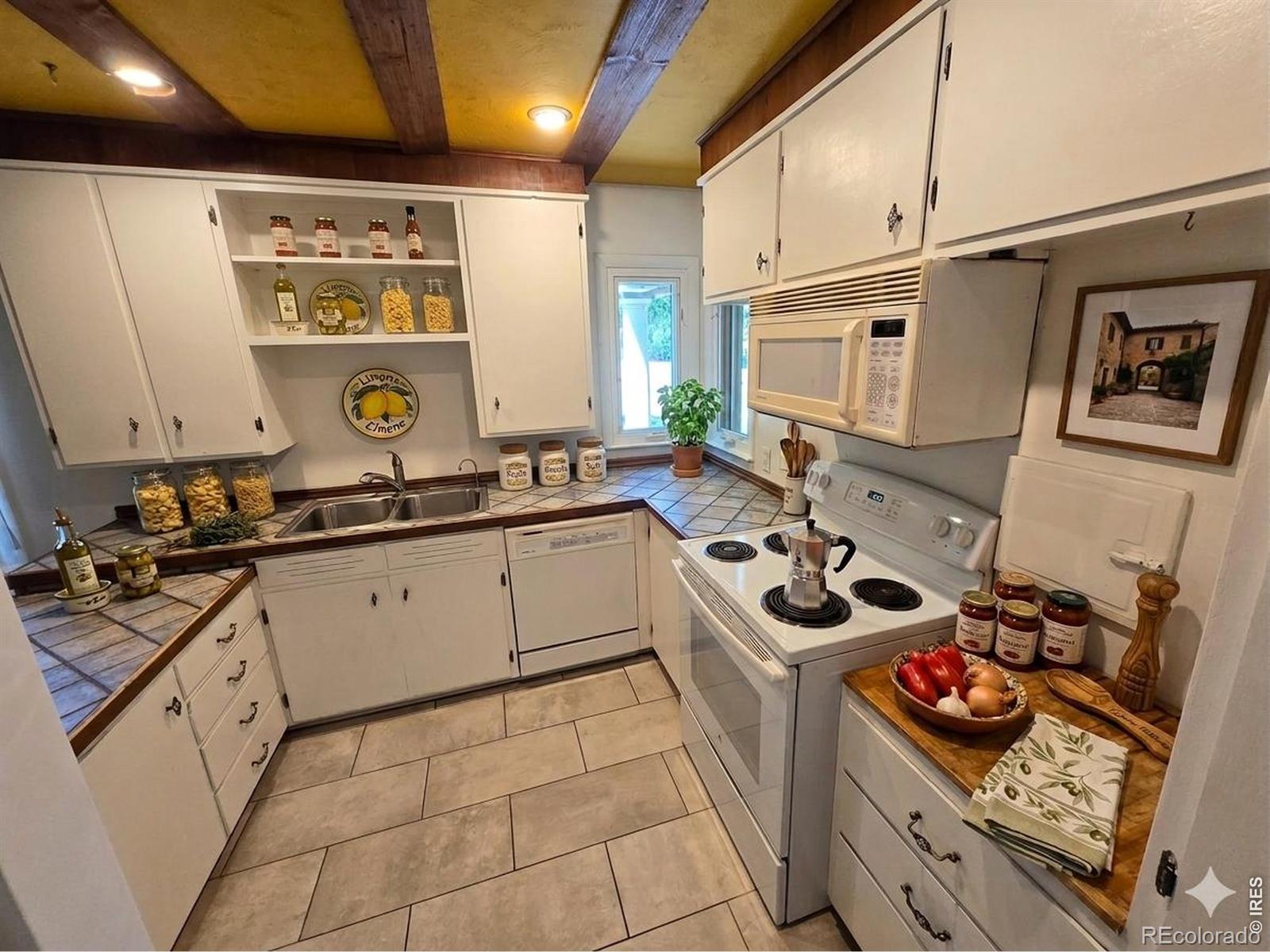 MLS Image #11 for 109  princeton road,fort collins, Colorado
