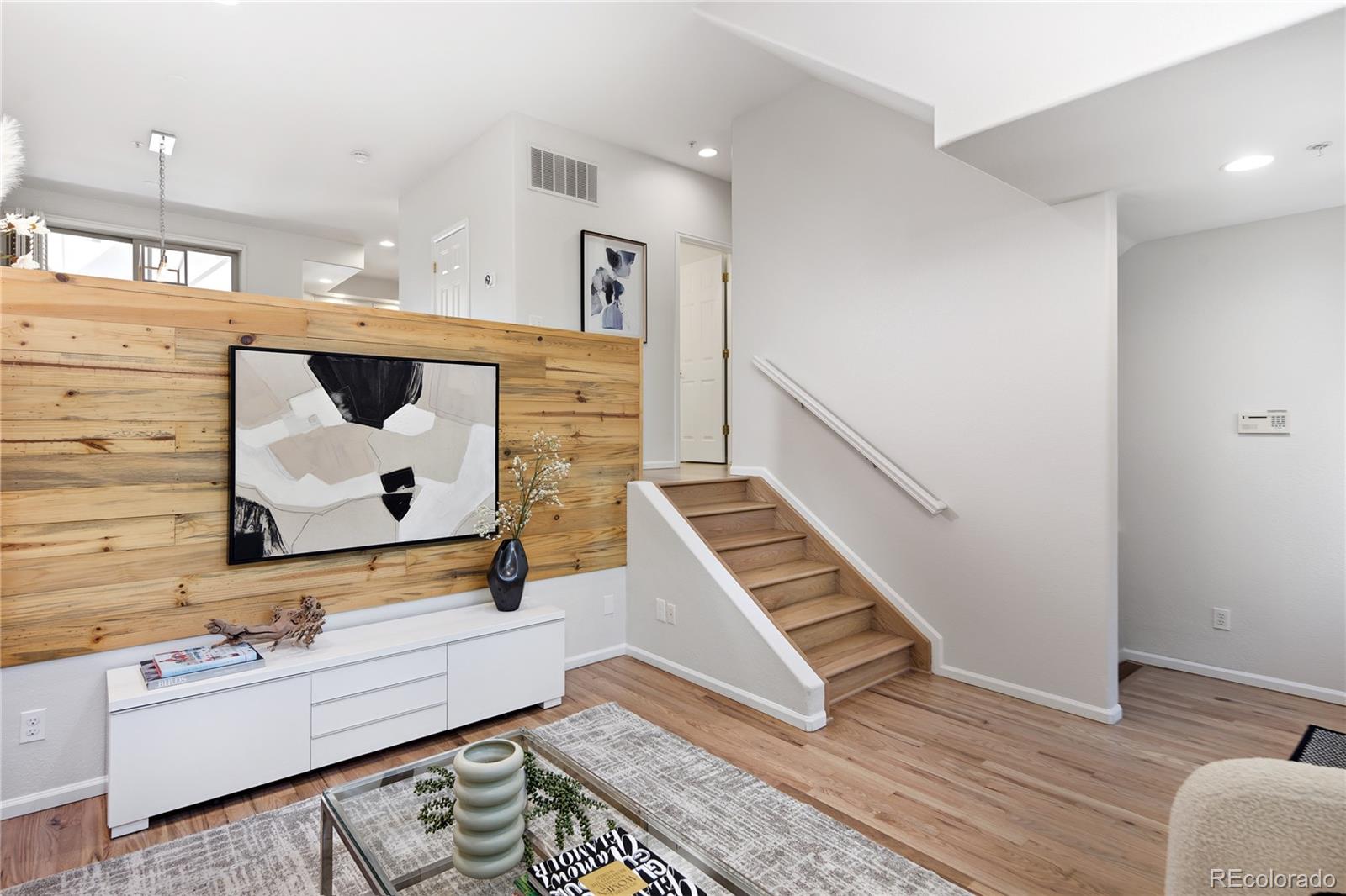 MLS Image #7 for 476 s lafayette street,denver, Colorado