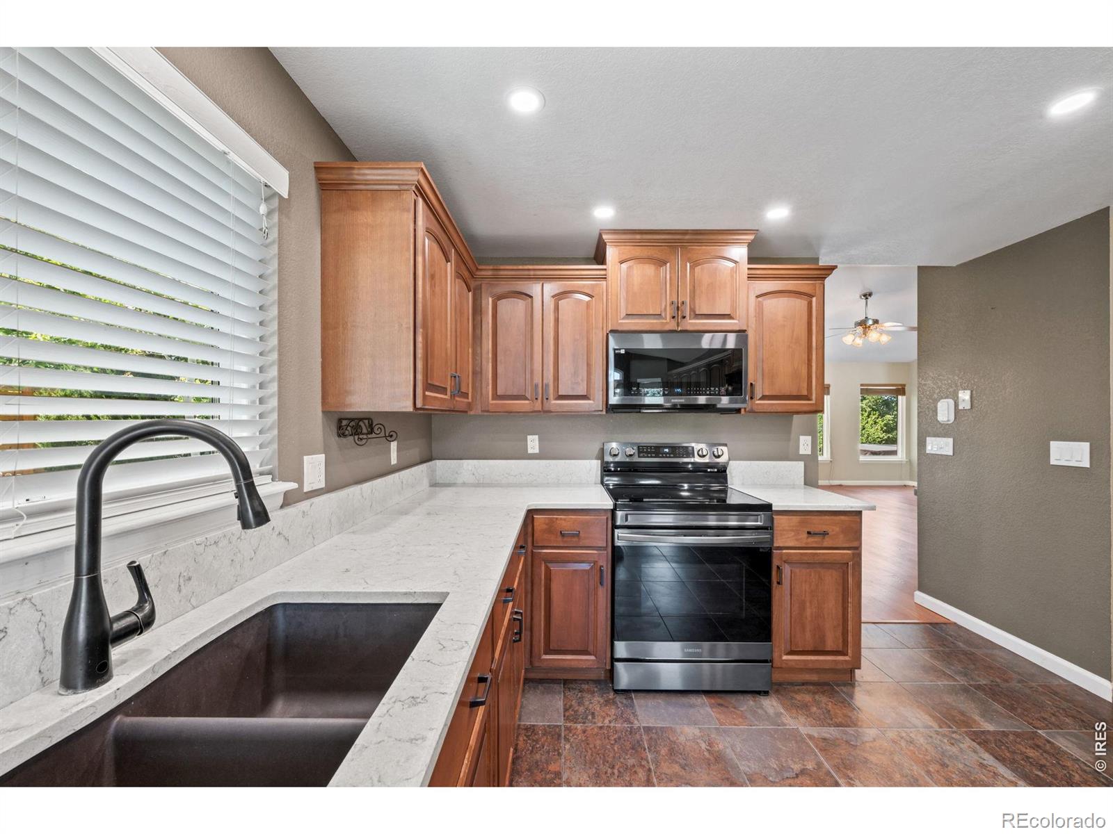 MLS Image #10 for 82  autumn court,erie, Colorado