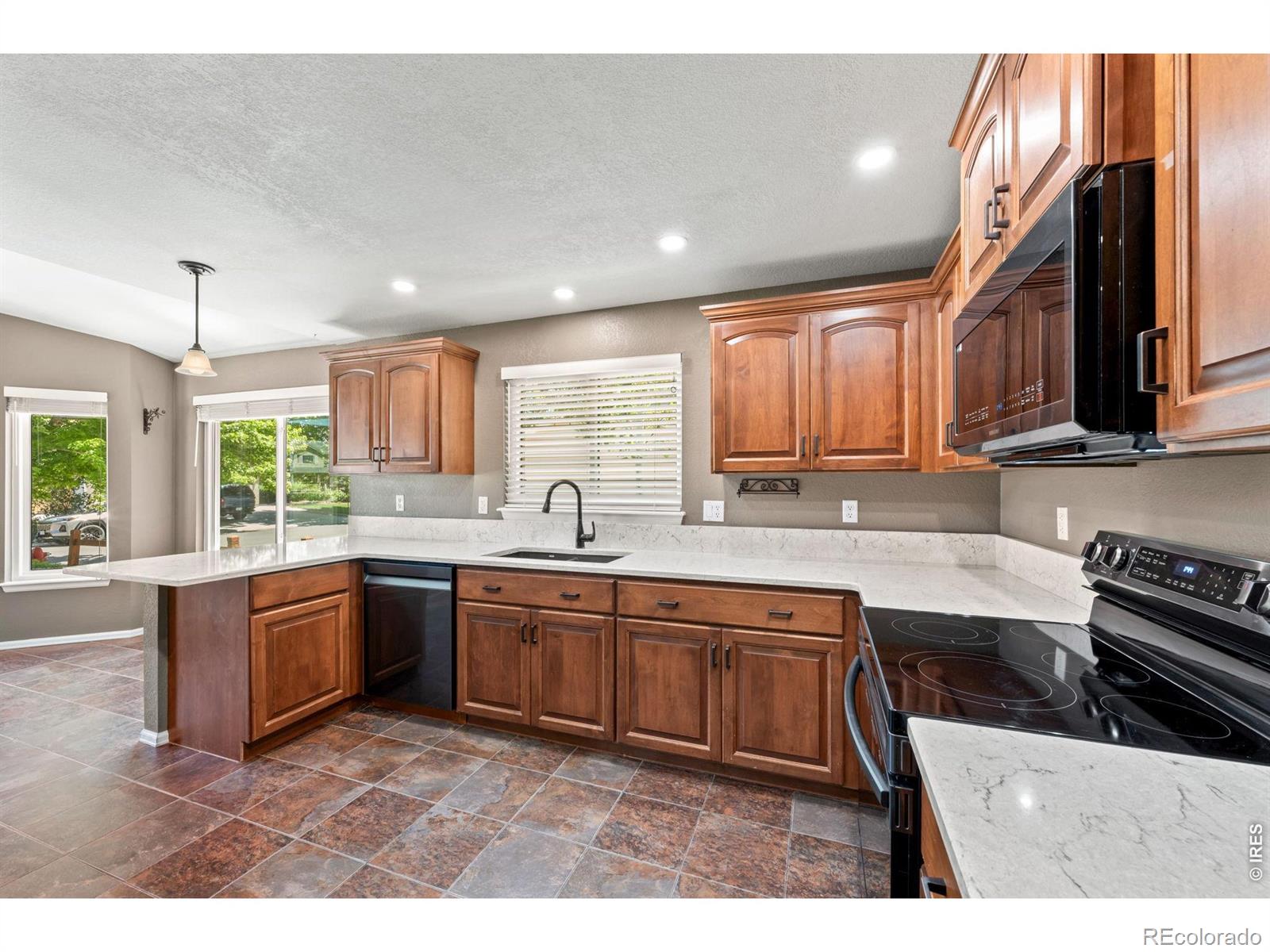 MLS Image #7 for 82  autumn court,erie, Colorado