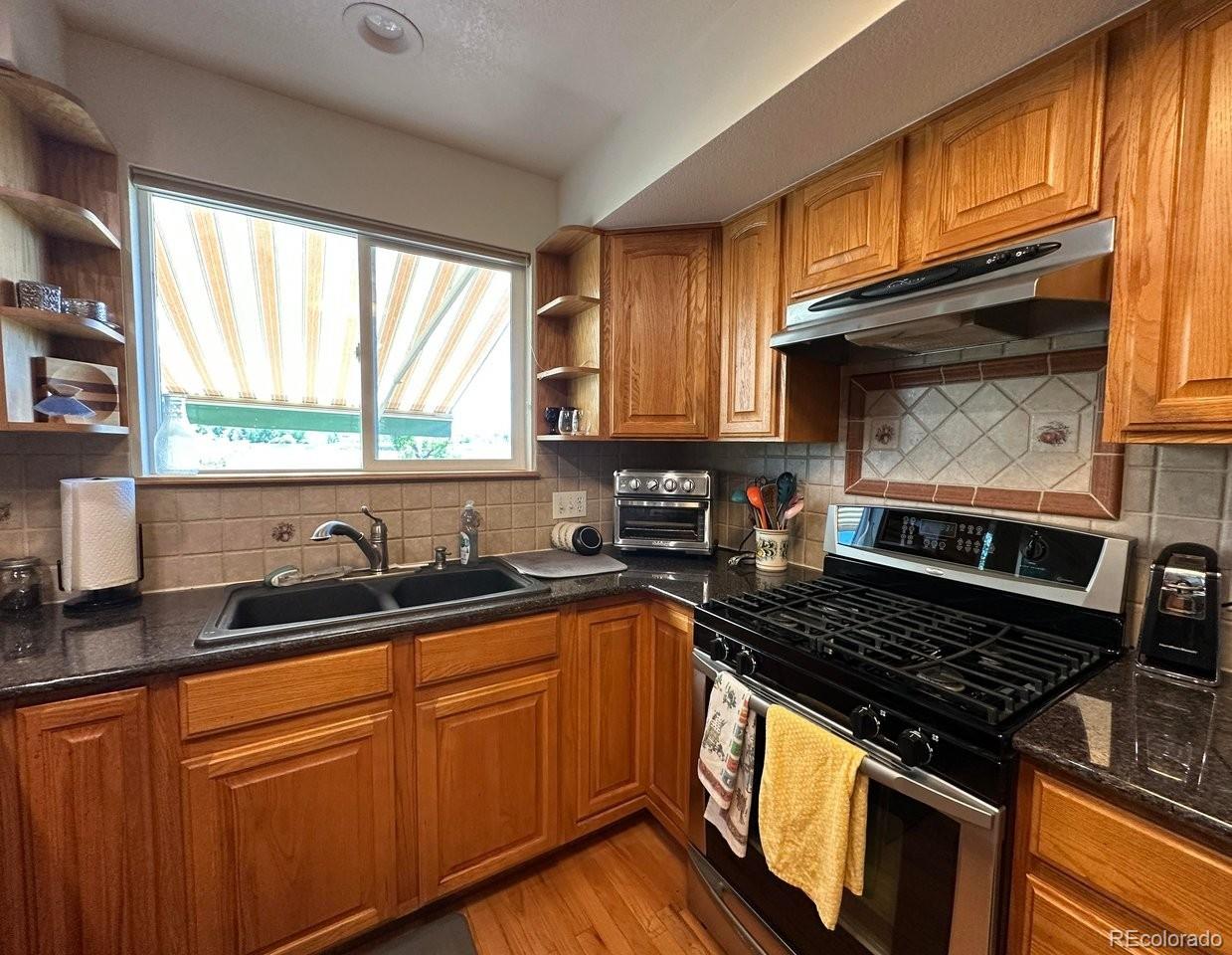 MLS Image #6 for 2992  9th pl ct,loveland, Colorado